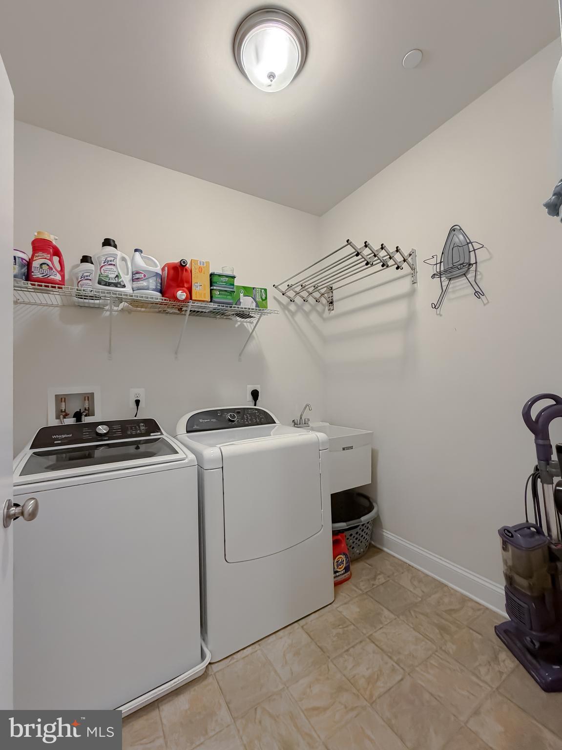 TWINPONDS - Residential