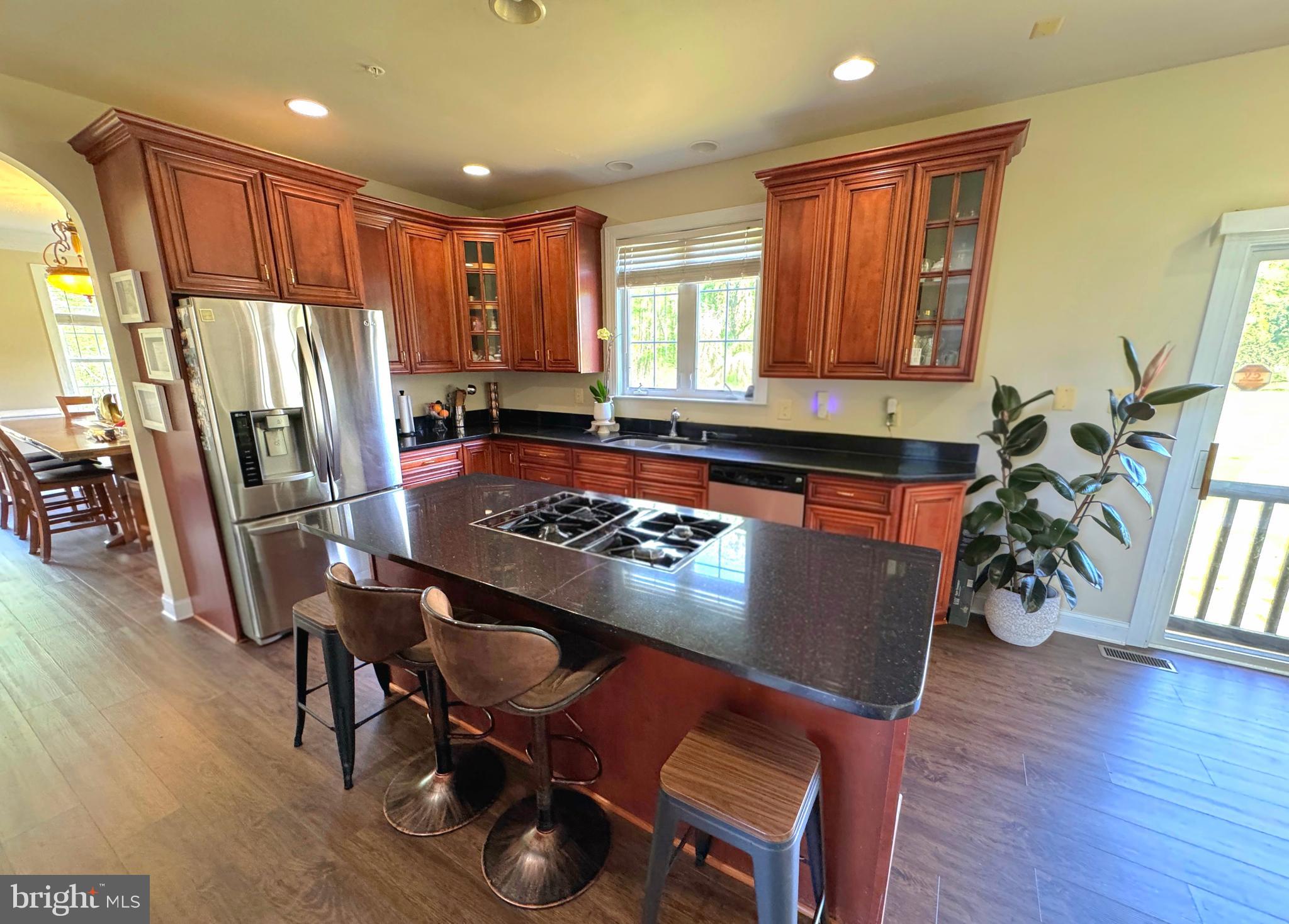 THE HILLS OVER MULLIKAN - Residential