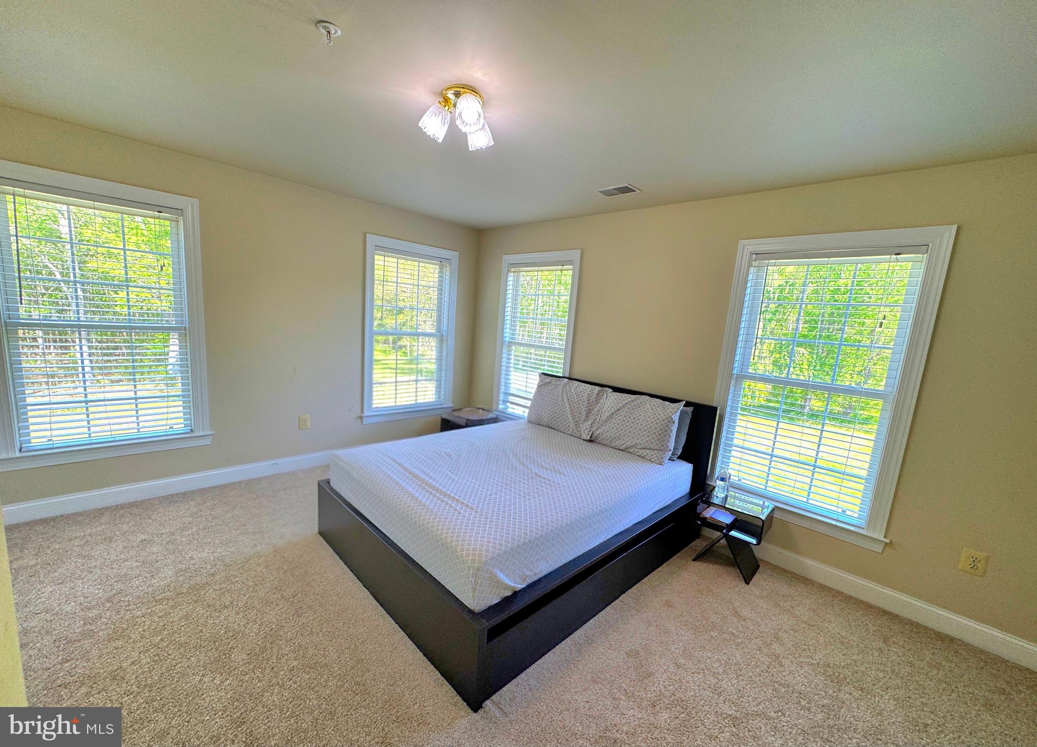 THE HILLS OVER MULLIKAN - Residential