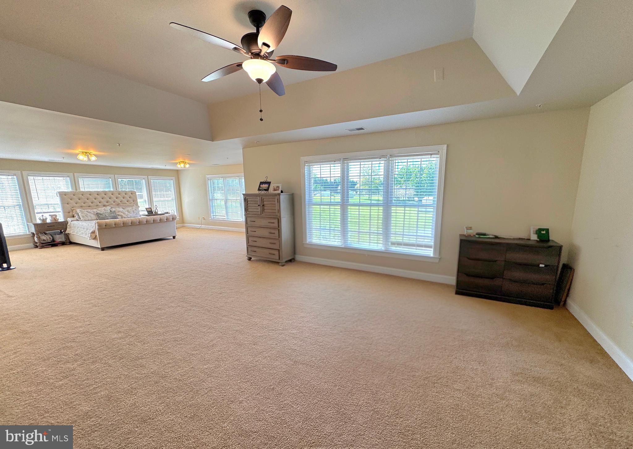 THE HILLS OVER MULLIKAN - Residential