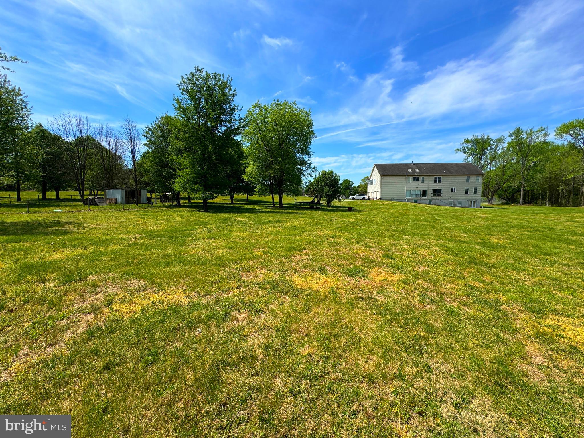 THE HILLS OVER MULLIKAN - Residential