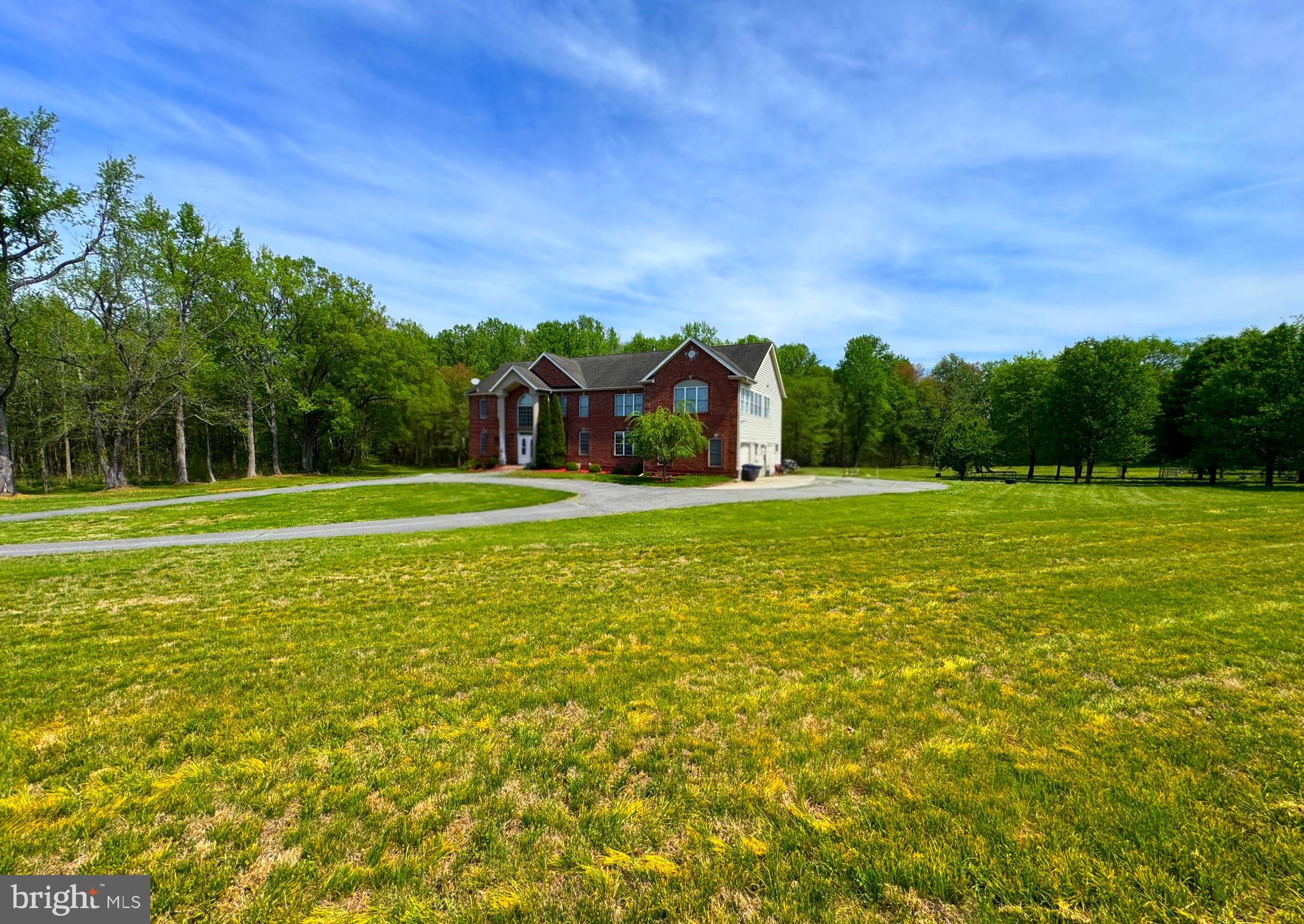 THE HILLS OVER MULLIKAN - Residential