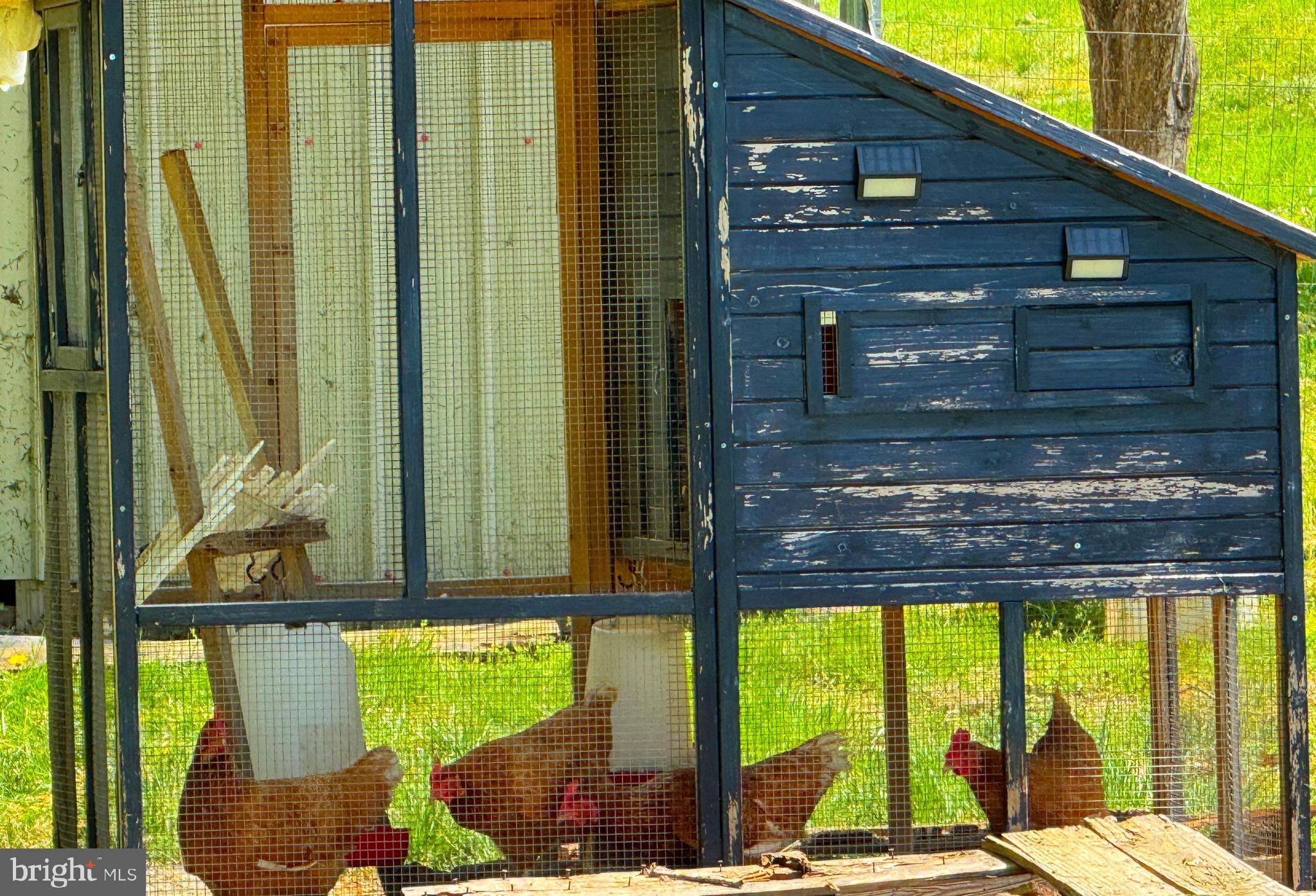 THE HILLS OVER MULLIKAN - Residential