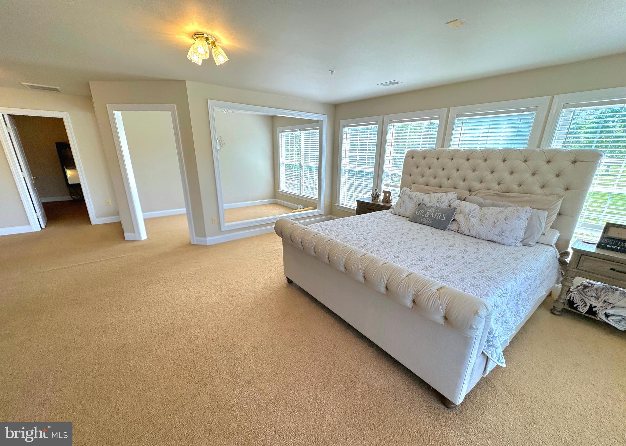 THE HILLS OVER MULLIKAN - Residential