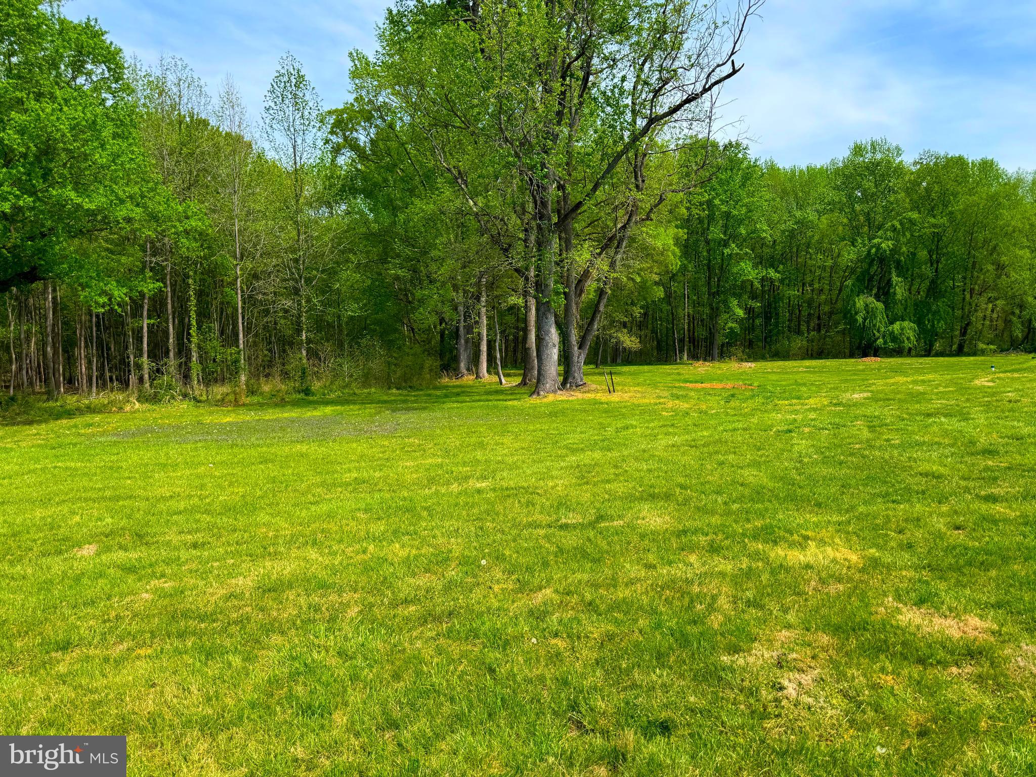 THE HILLS OVER MULLIKAN - Residential