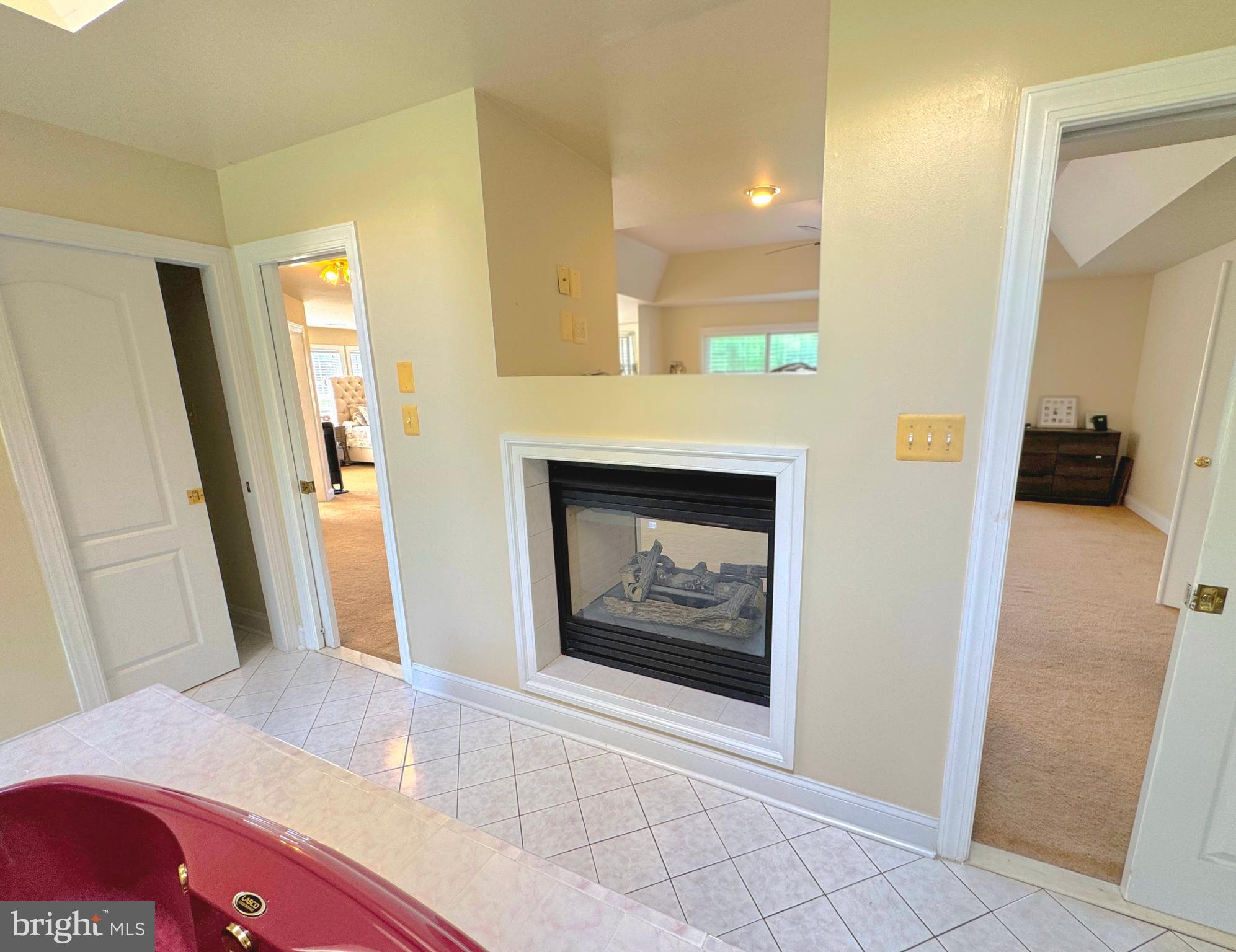 THE HILLS OVER MULLIKAN - Residential