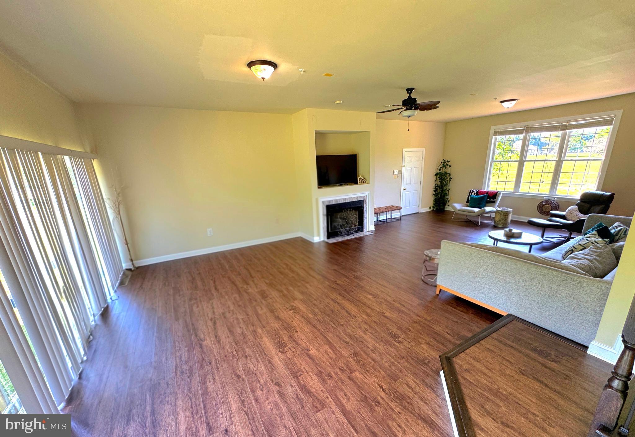 THE HILLS OVER MULLIKAN - Residential