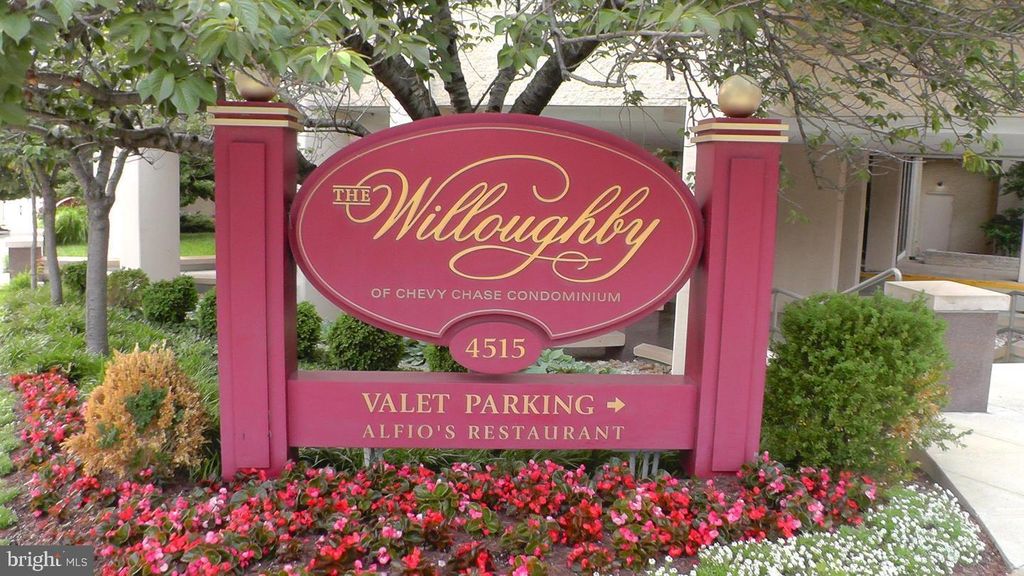 Photo of 4515 Willard Ave #717, CHEVY CHASE, MD 20815 (MLS # MDMC2202030)