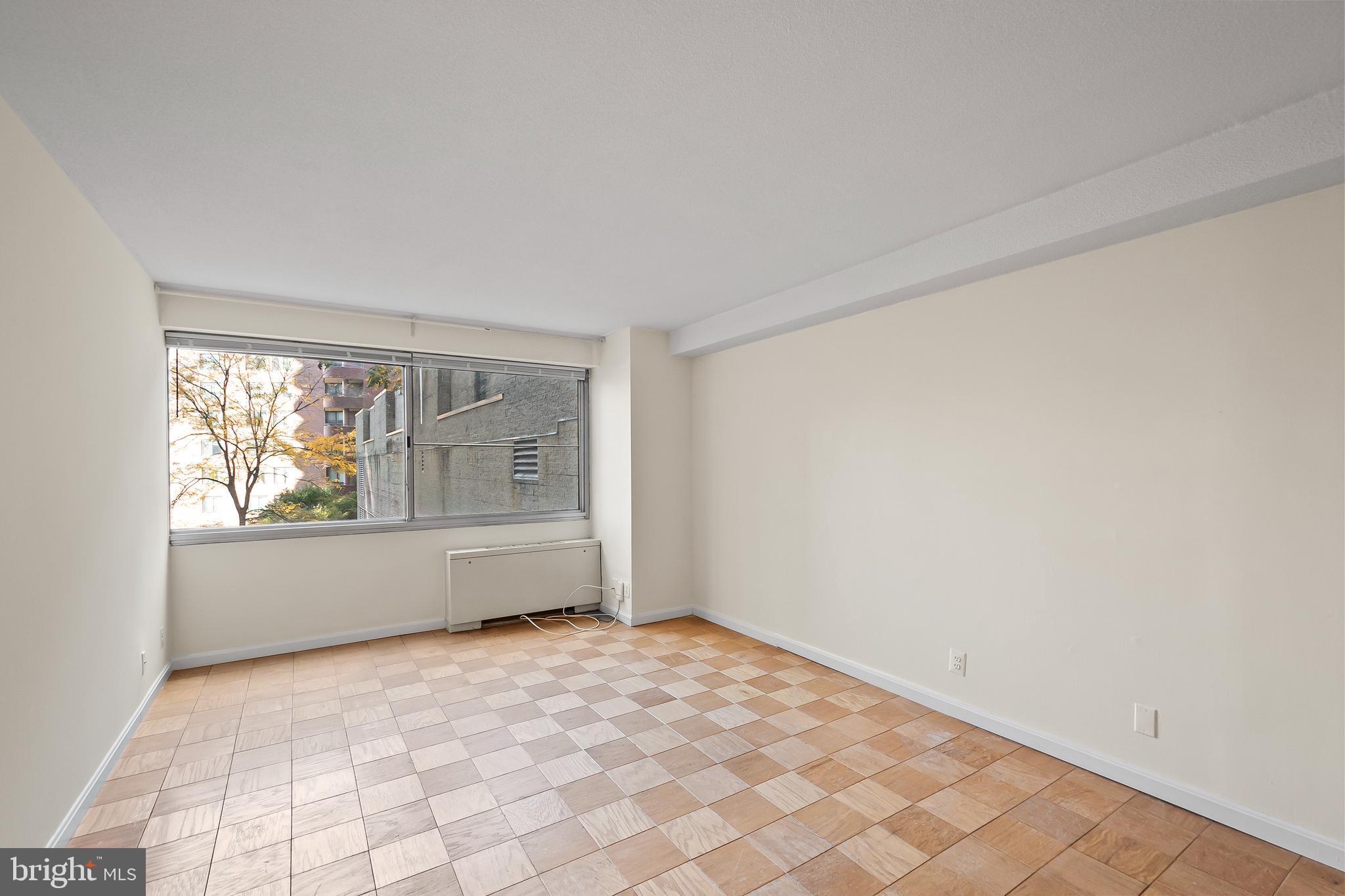 FRIENDSHIP HEIGHTS - Residential Lease