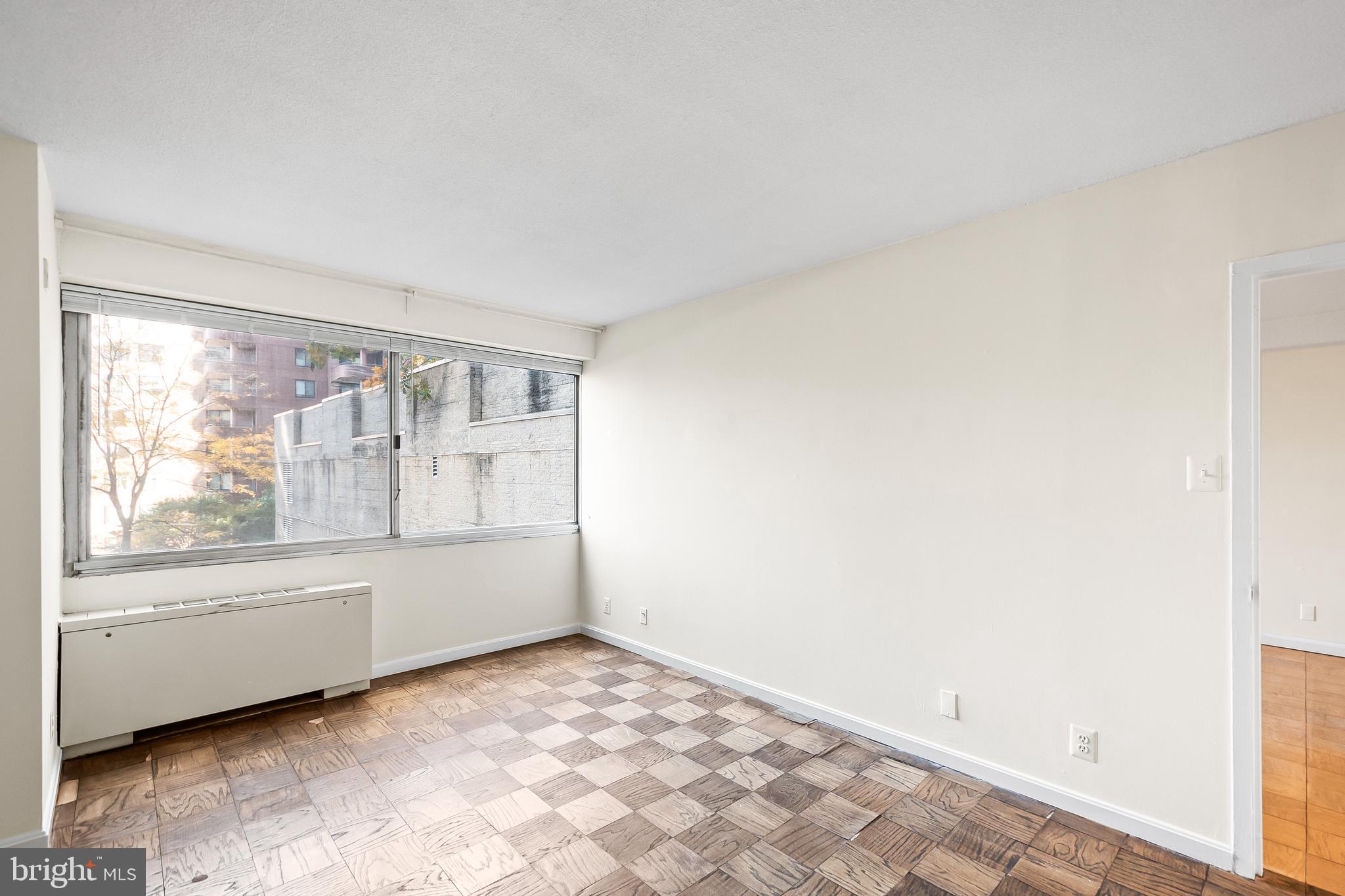 FRIENDSHIP HEIGHTS - Residential Lease