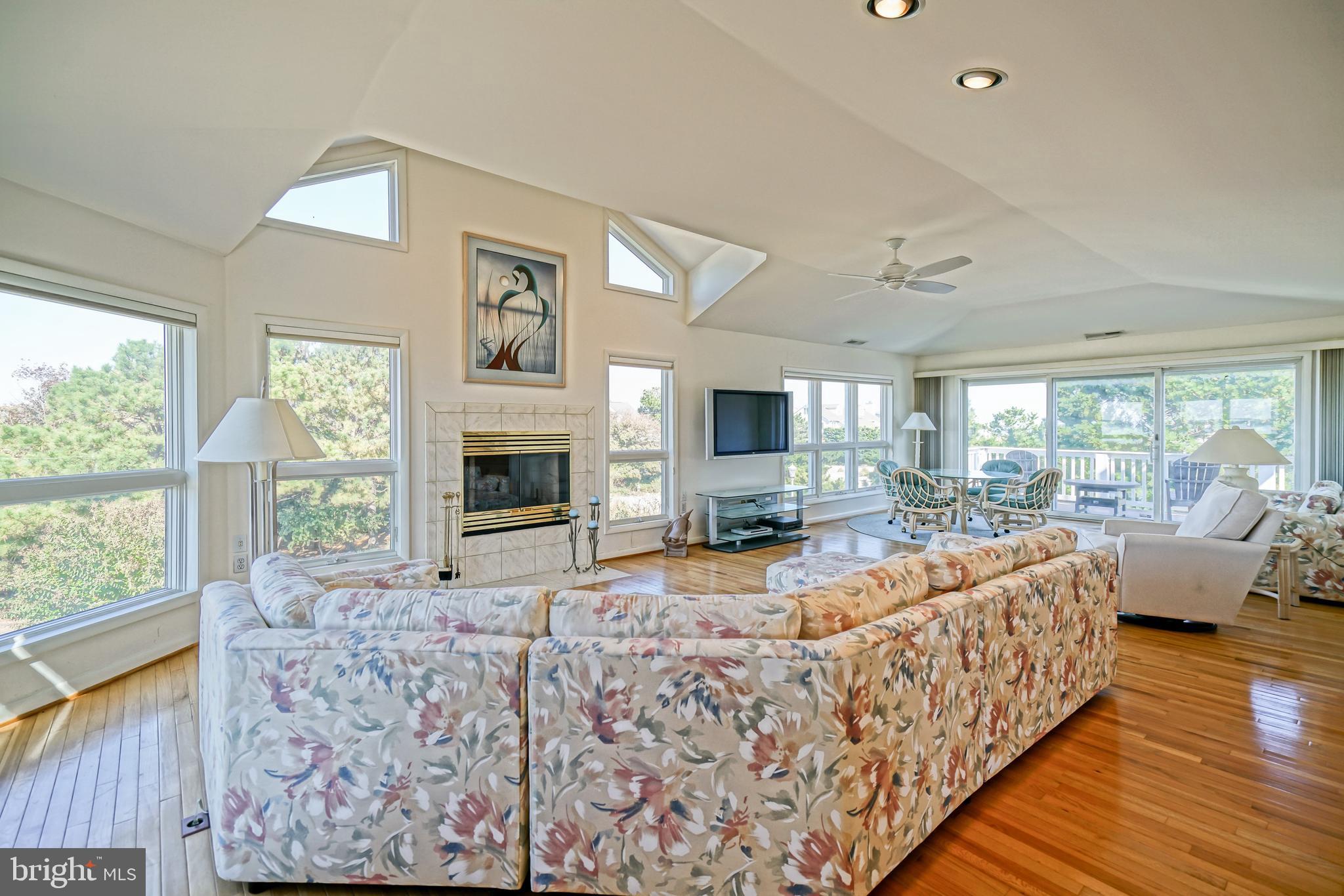 INDIAN BEACH - Residential