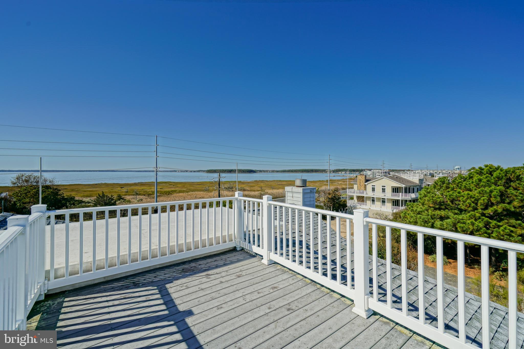 INDIAN BEACH - Residential