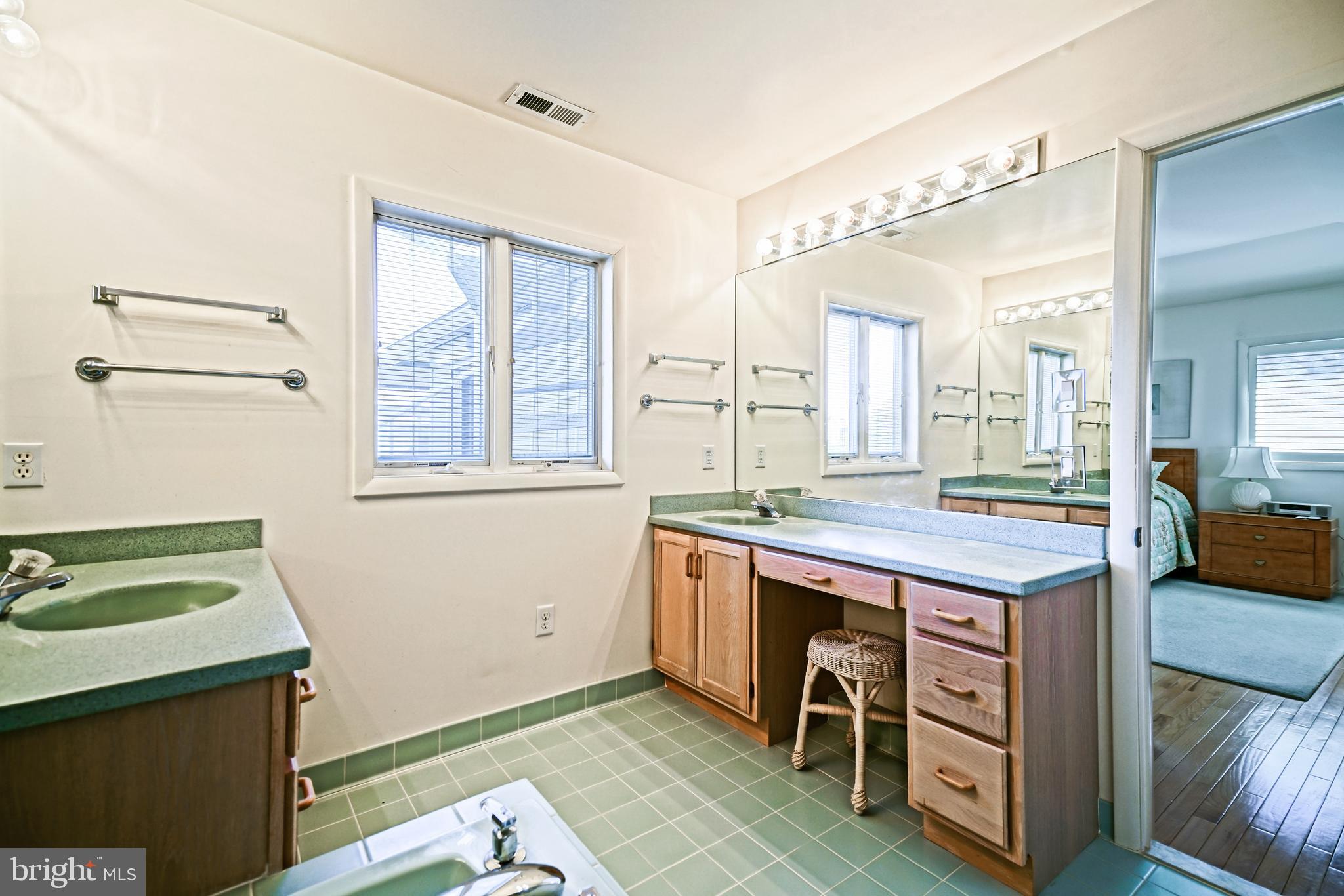 INDIAN BEACH - Residential