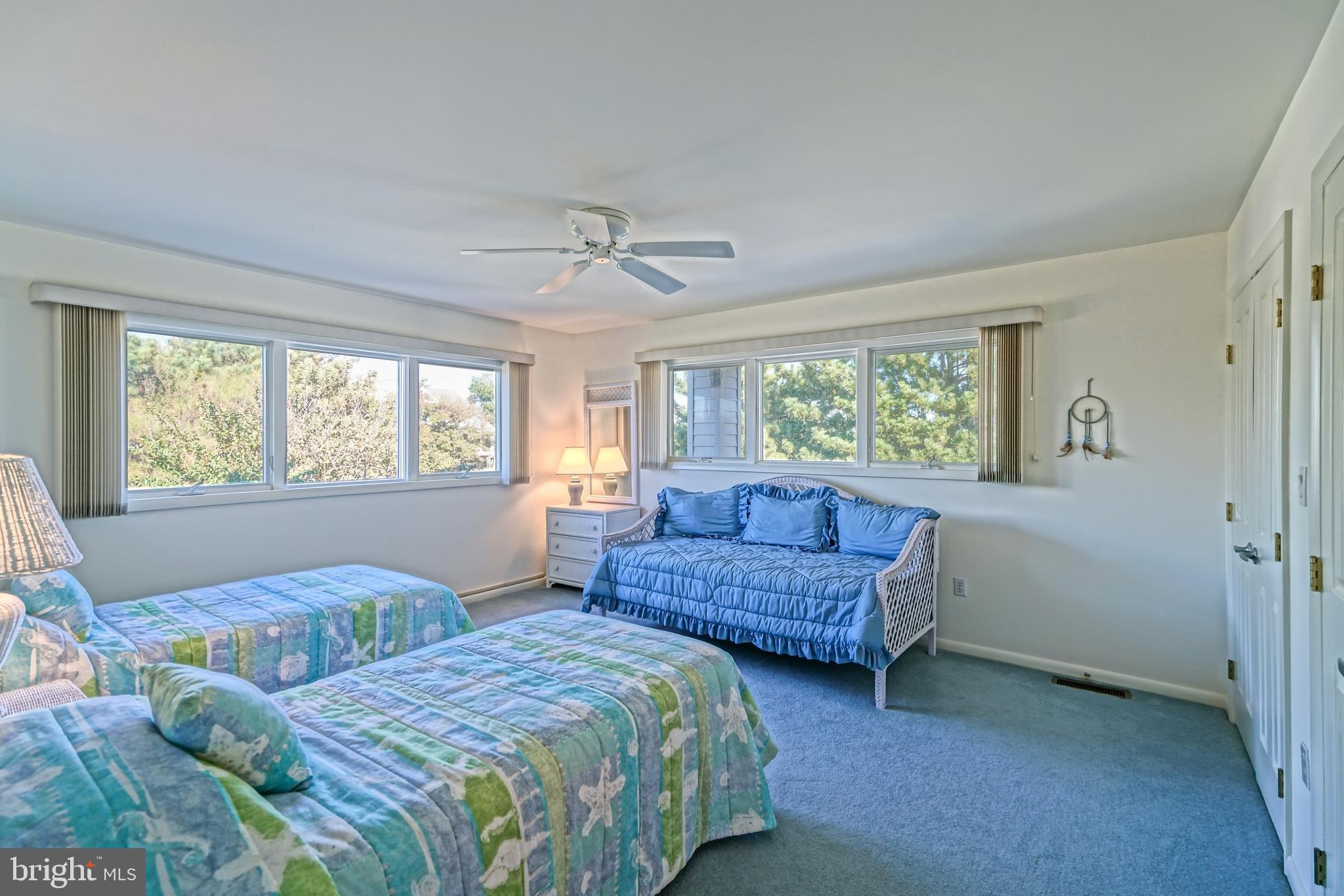 INDIAN BEACH - Residential