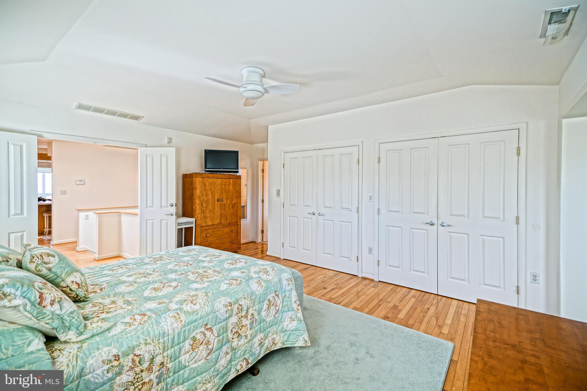 INDIAN BEACH - Residential