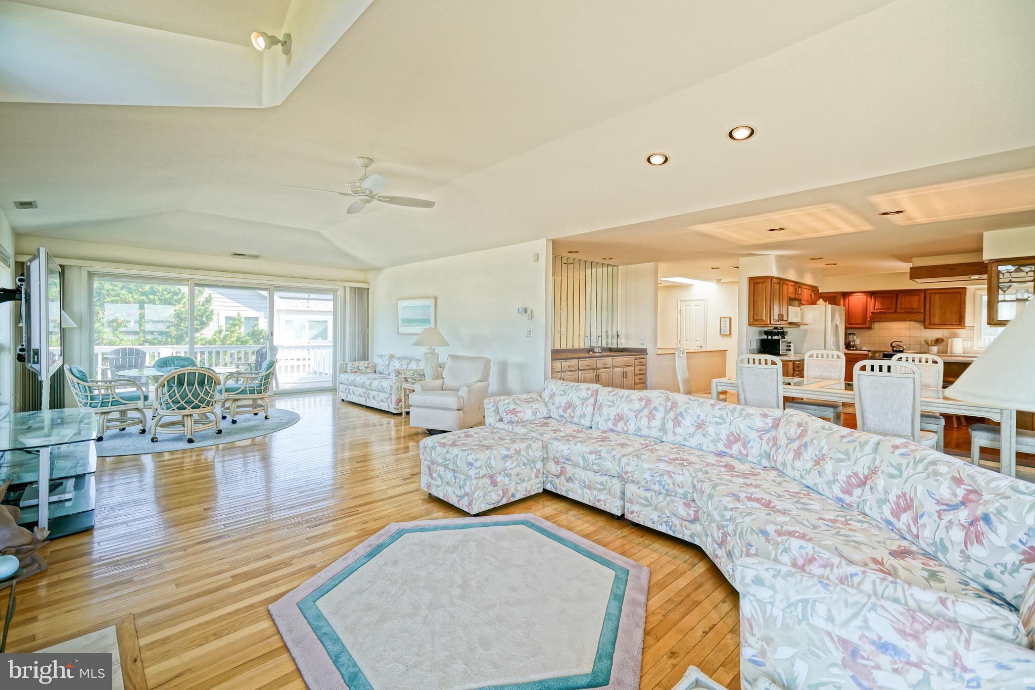 INDIAN BEACH - Residential