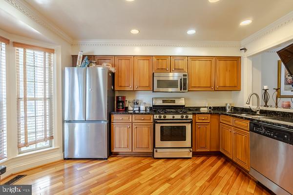 WATERS LANDING - Residential