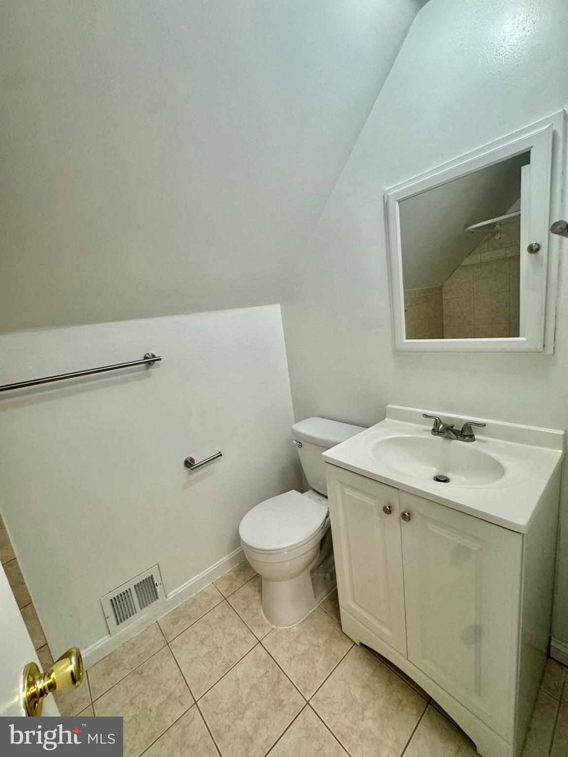 MEADOWBROOK AT BELAIR - Residential Lease