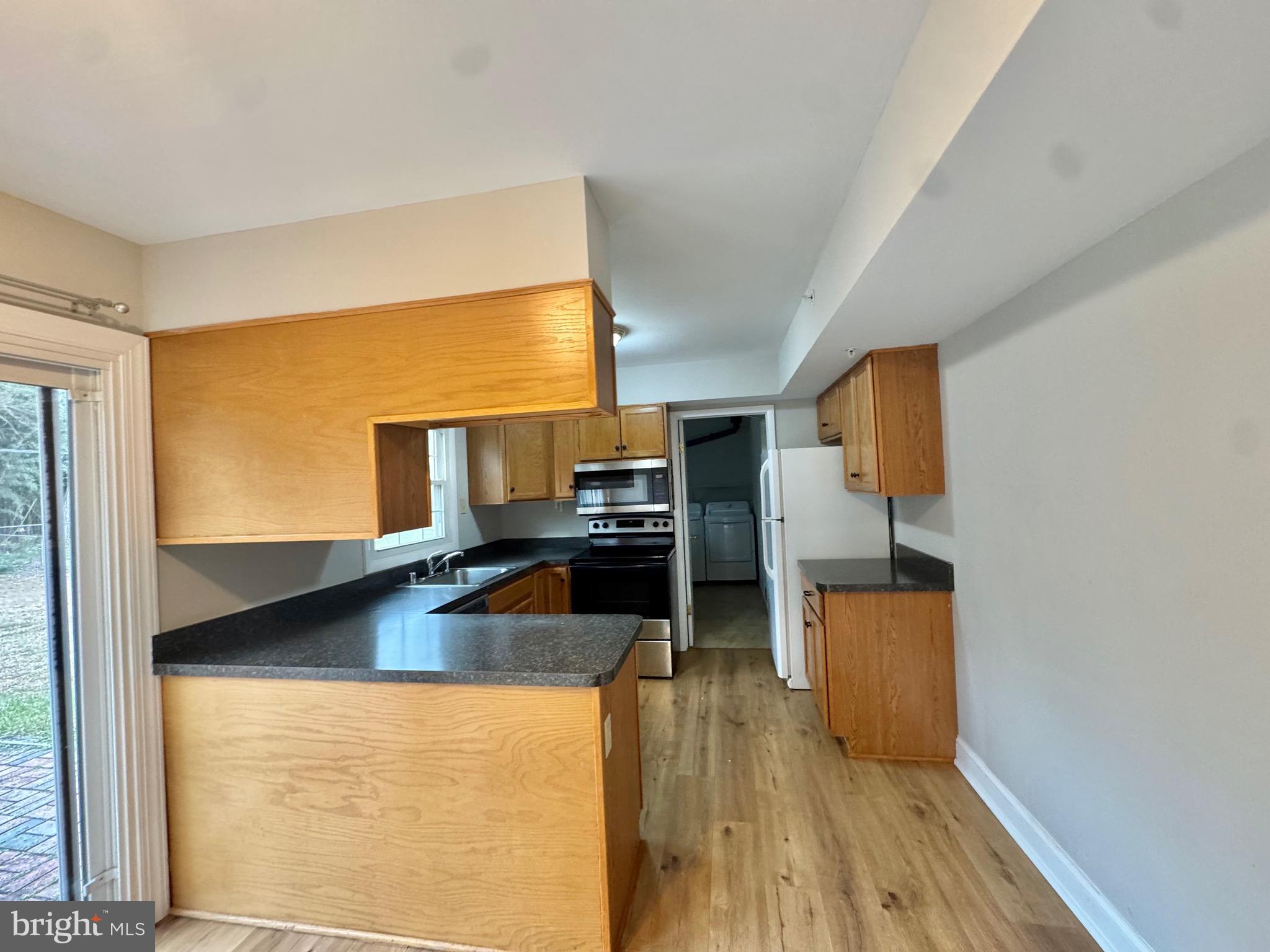 MEADOWBROOK AT BELAIR - Residential Lease