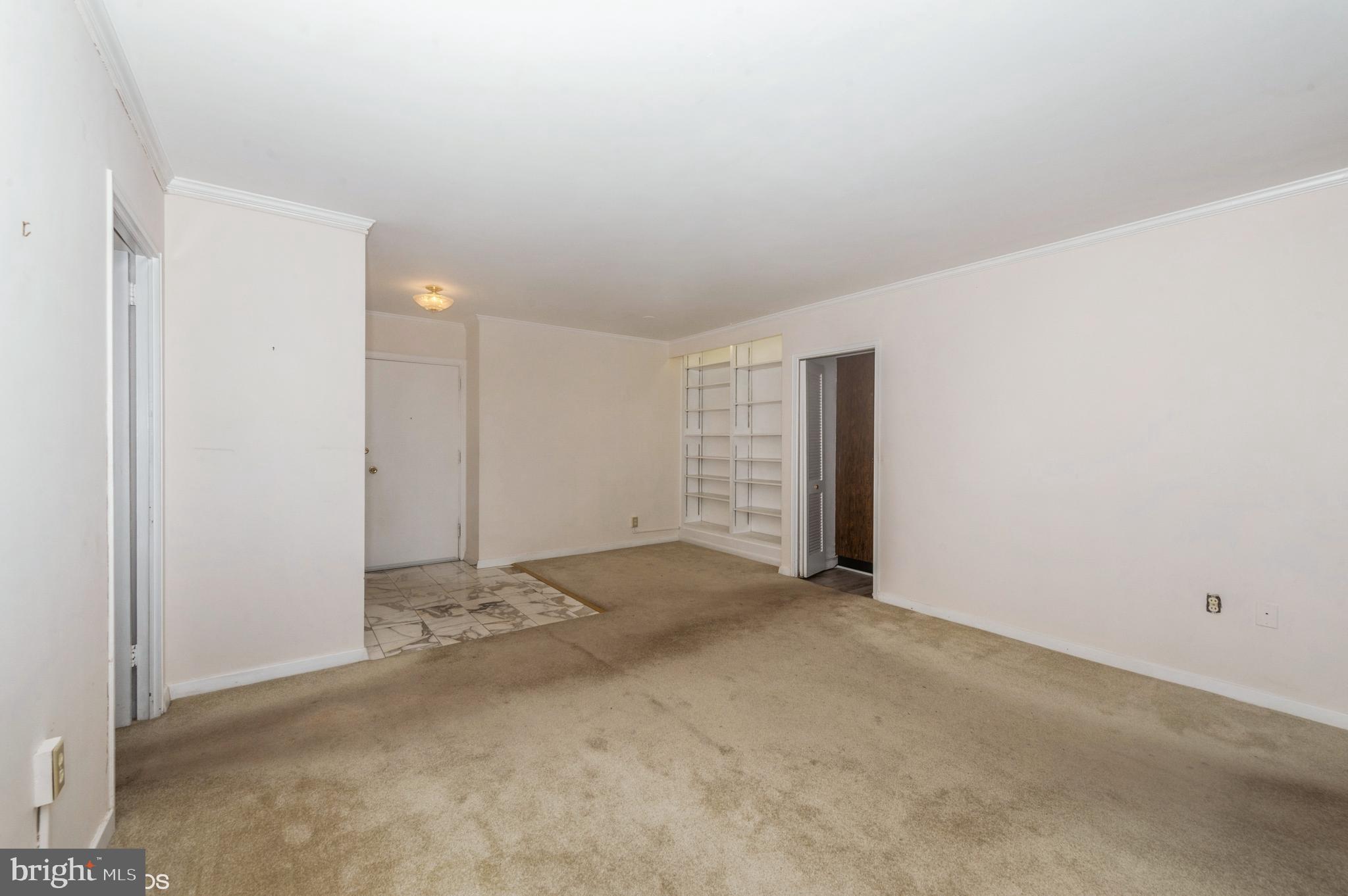 PARK TOWERS WEST - Residential