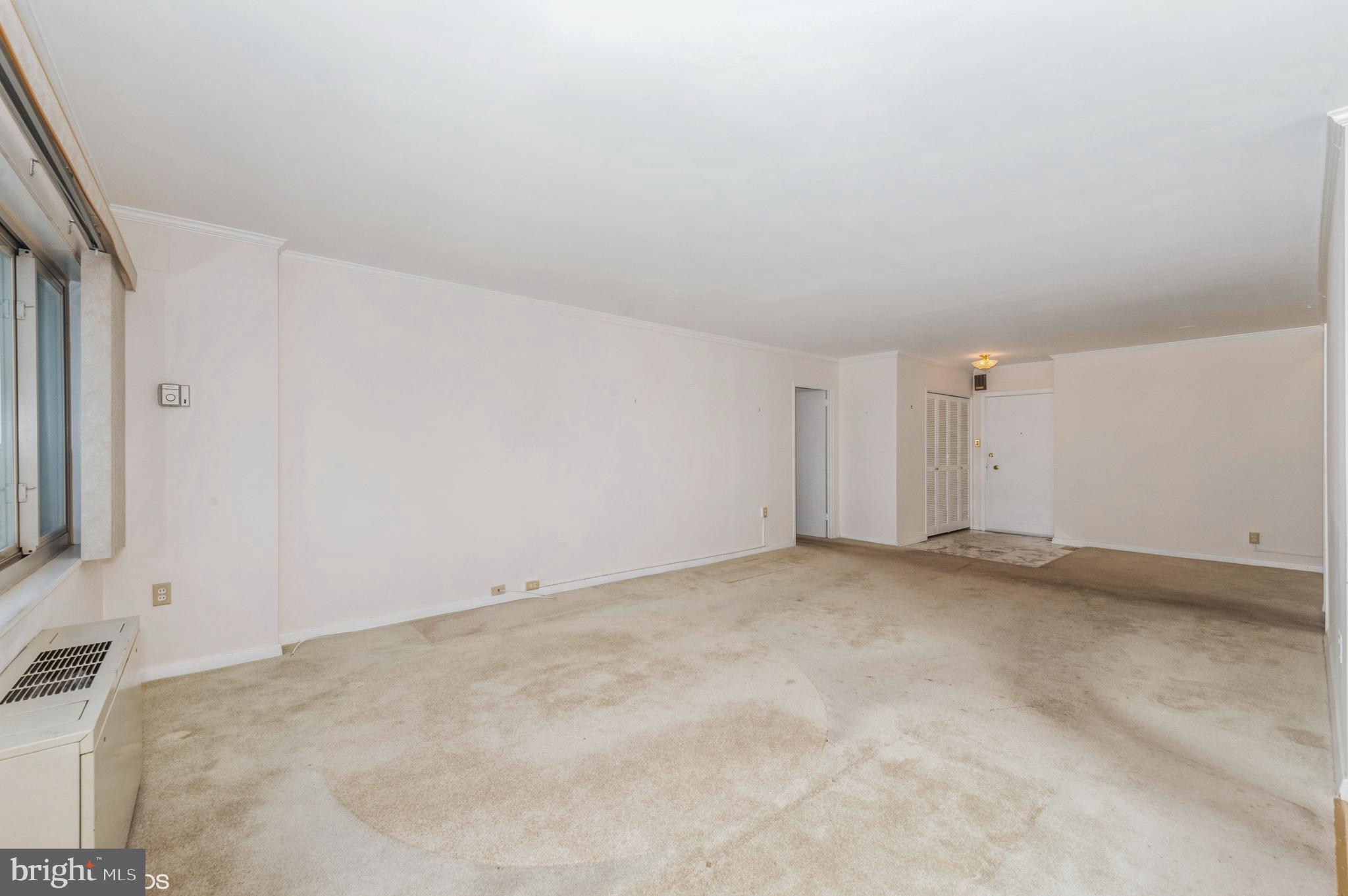 PARK TOWERS WEST - Residential