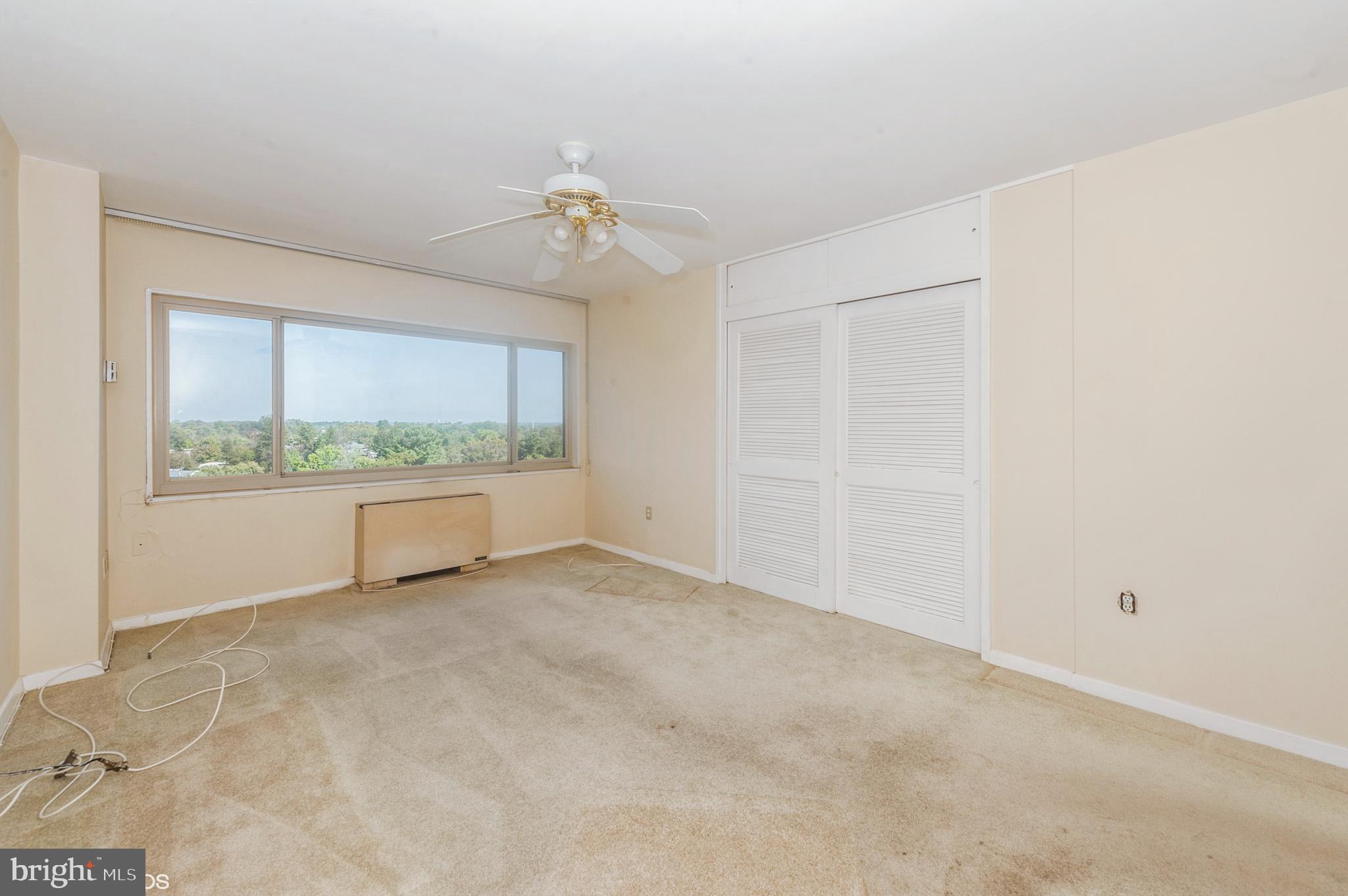 PARK TOWERS WEST - Residential