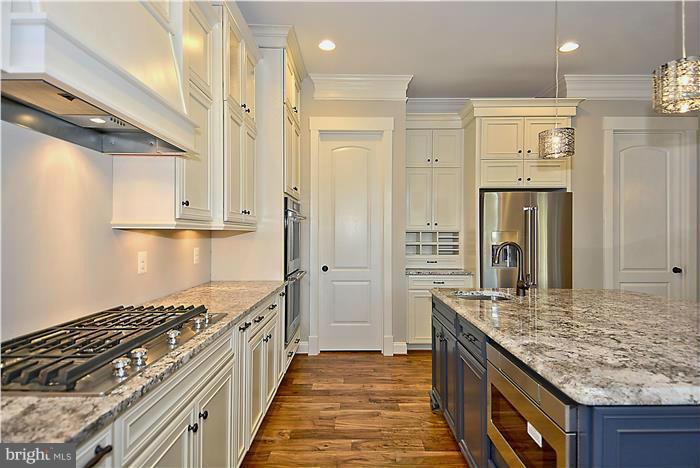 WESTMORE GARDENS - Residential