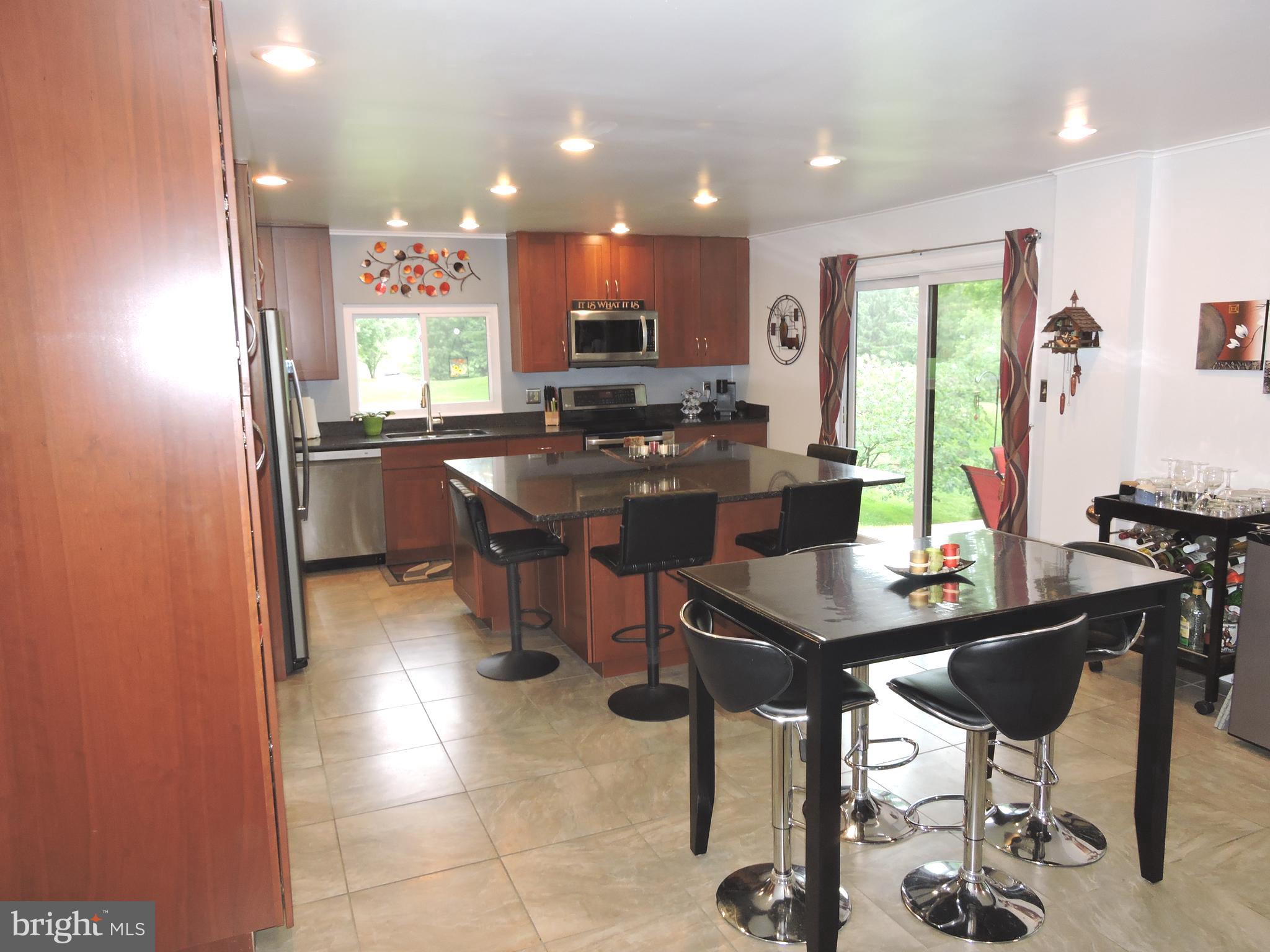 2756 GREENE LANE