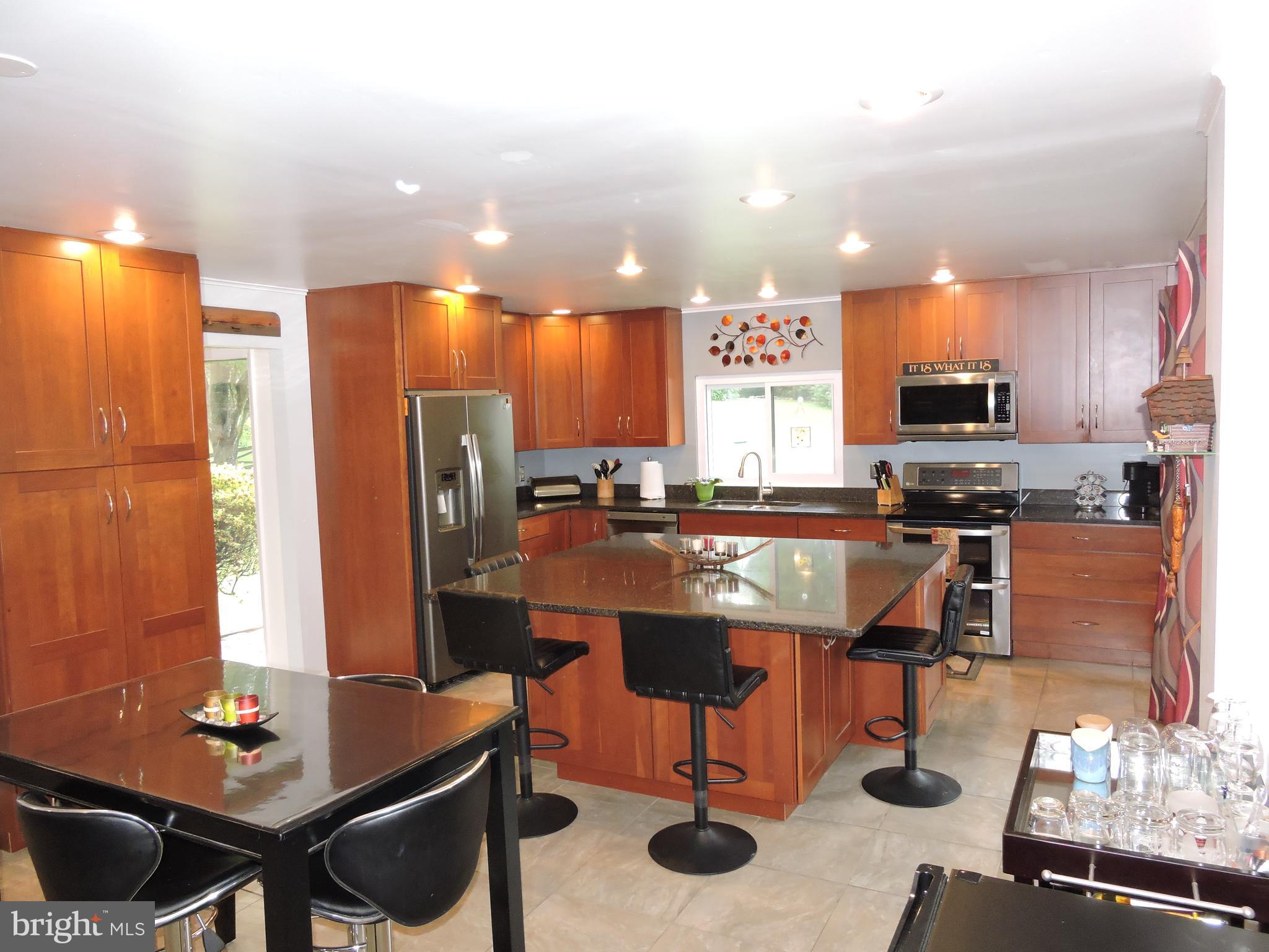 2756 GREENE LANE