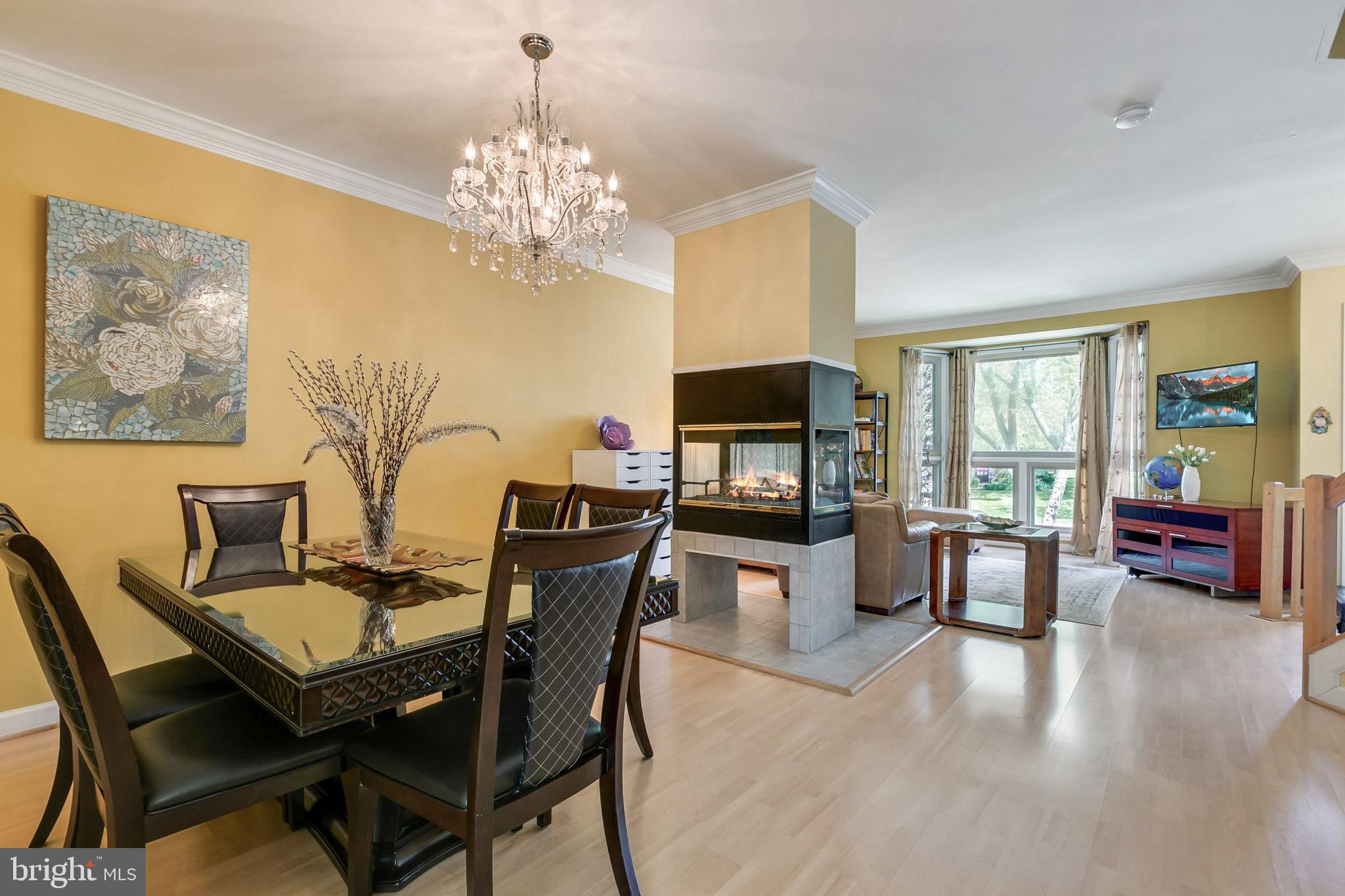 SUMMIT CHASE - Residential