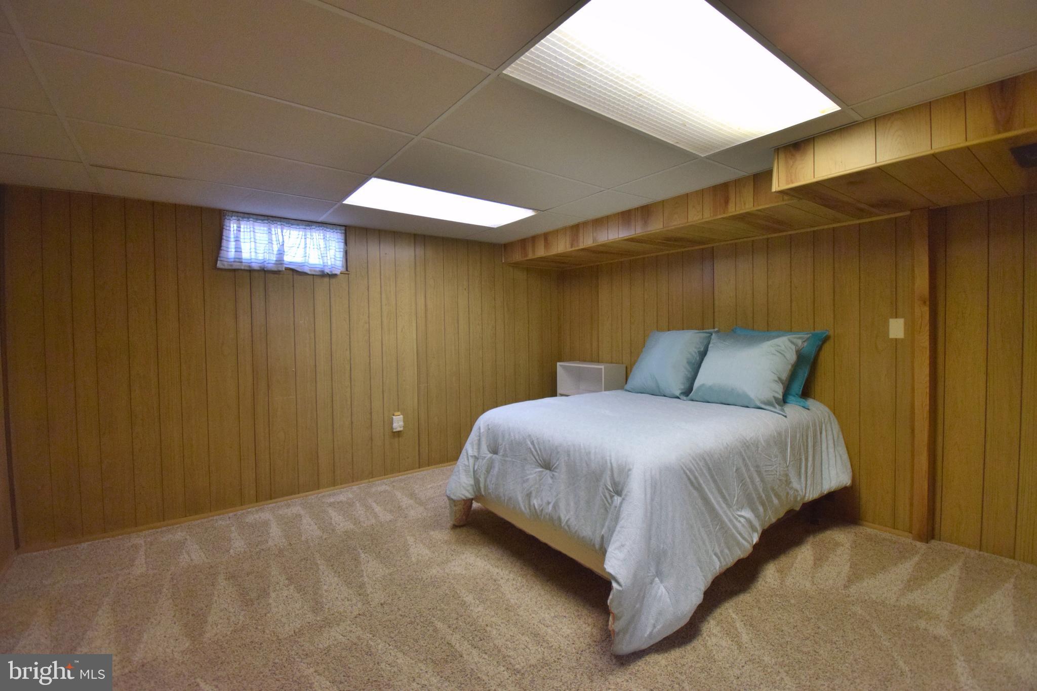 PERRING PARK - Residential