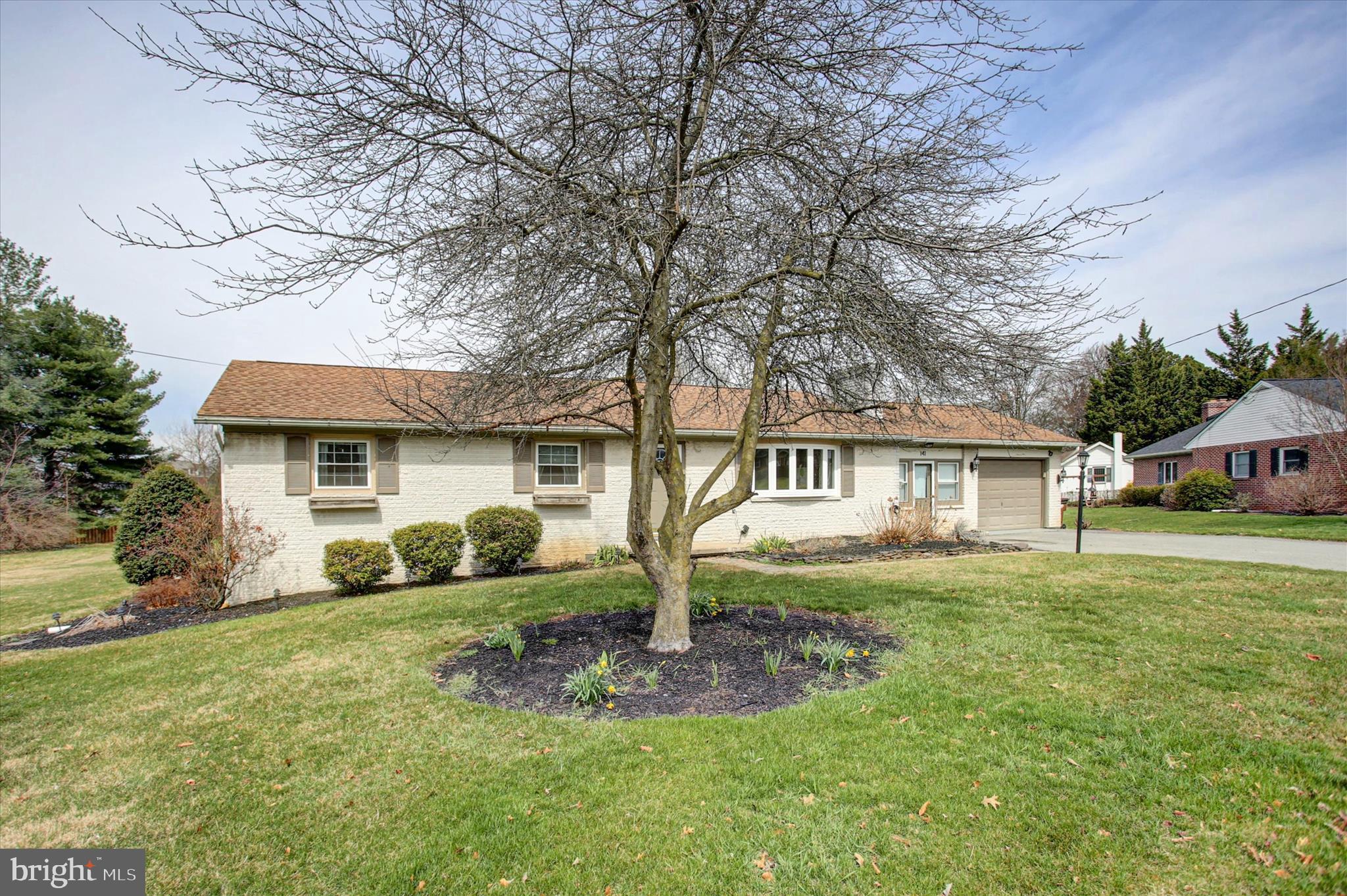 ORCHARD CIRCLE - Residential