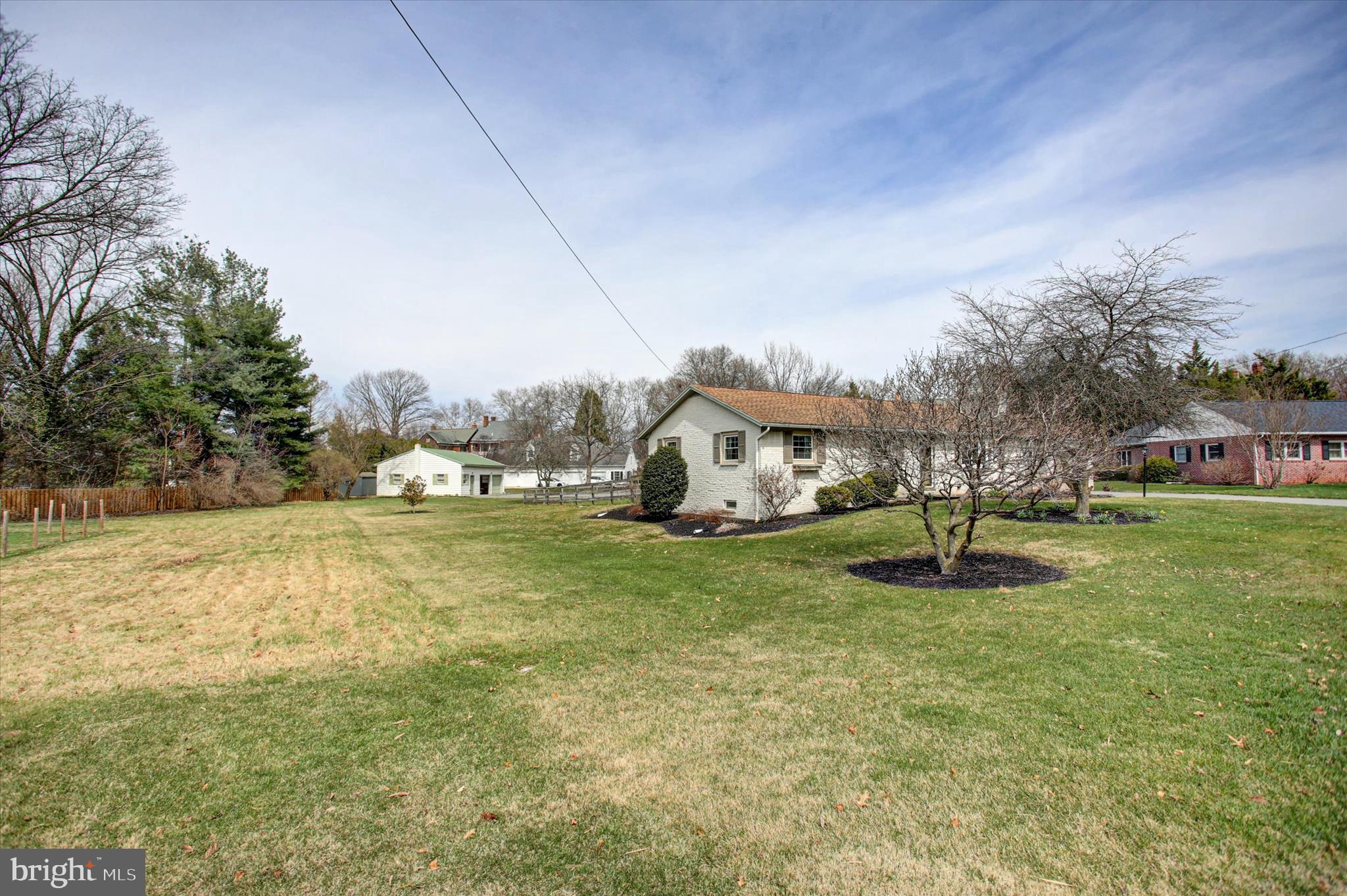 ORCHARD CIRCLE - Residential