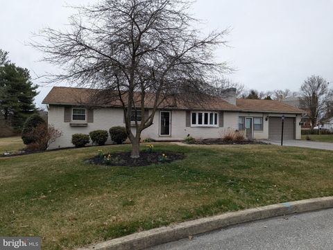 141 APPLE DRIVE GREENCASTLE PA 17225