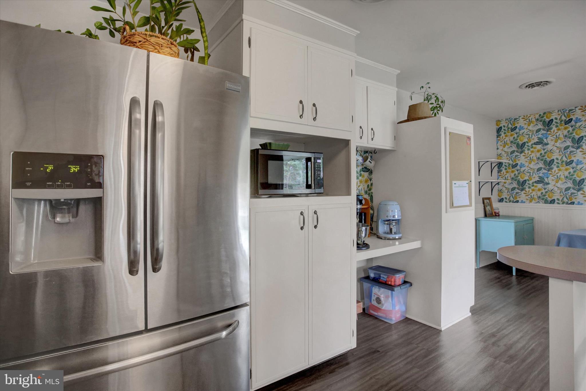 ORCHARD CIRCLE - Residential