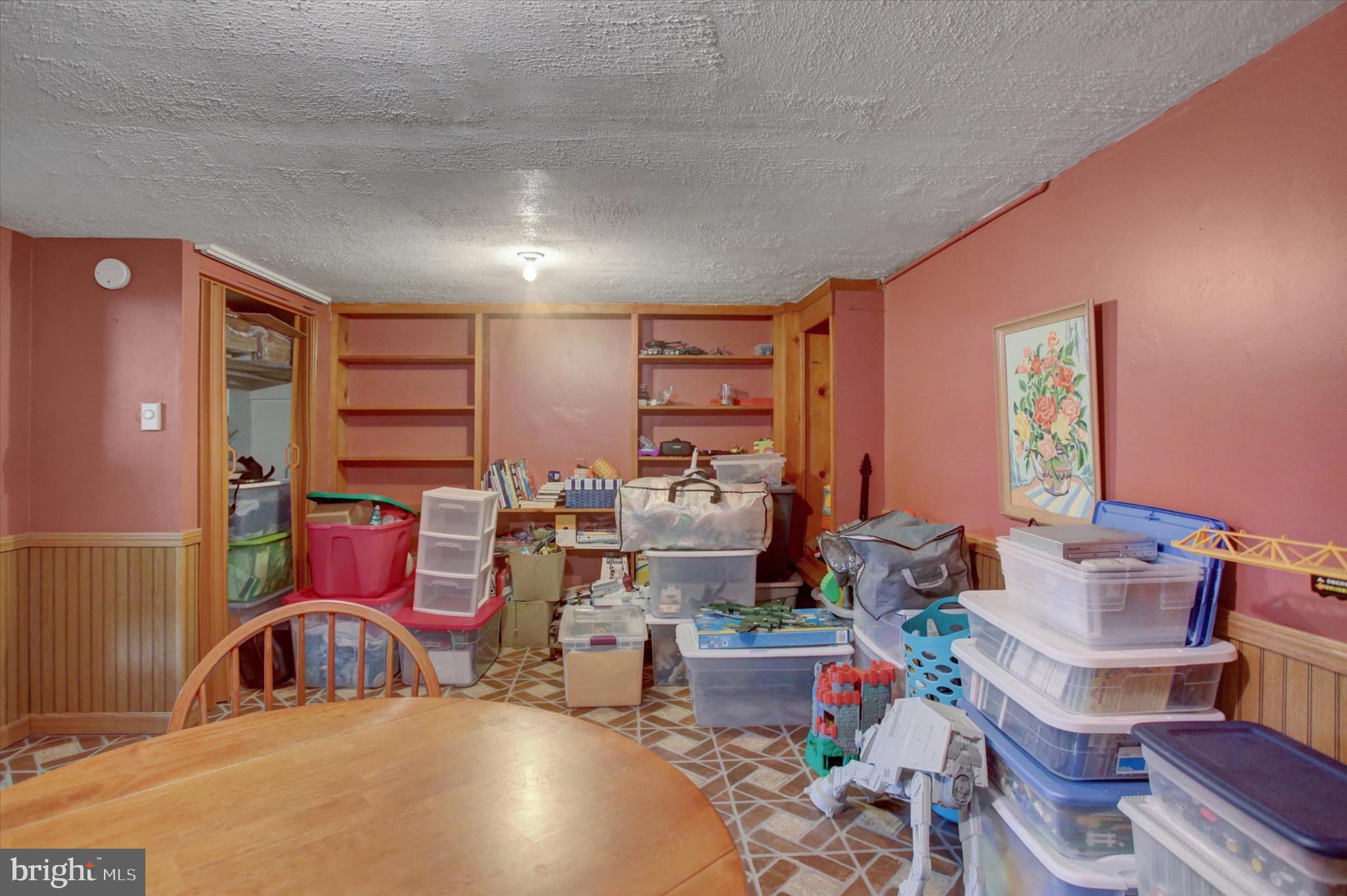 ORCHARD CIRCLE - Residential