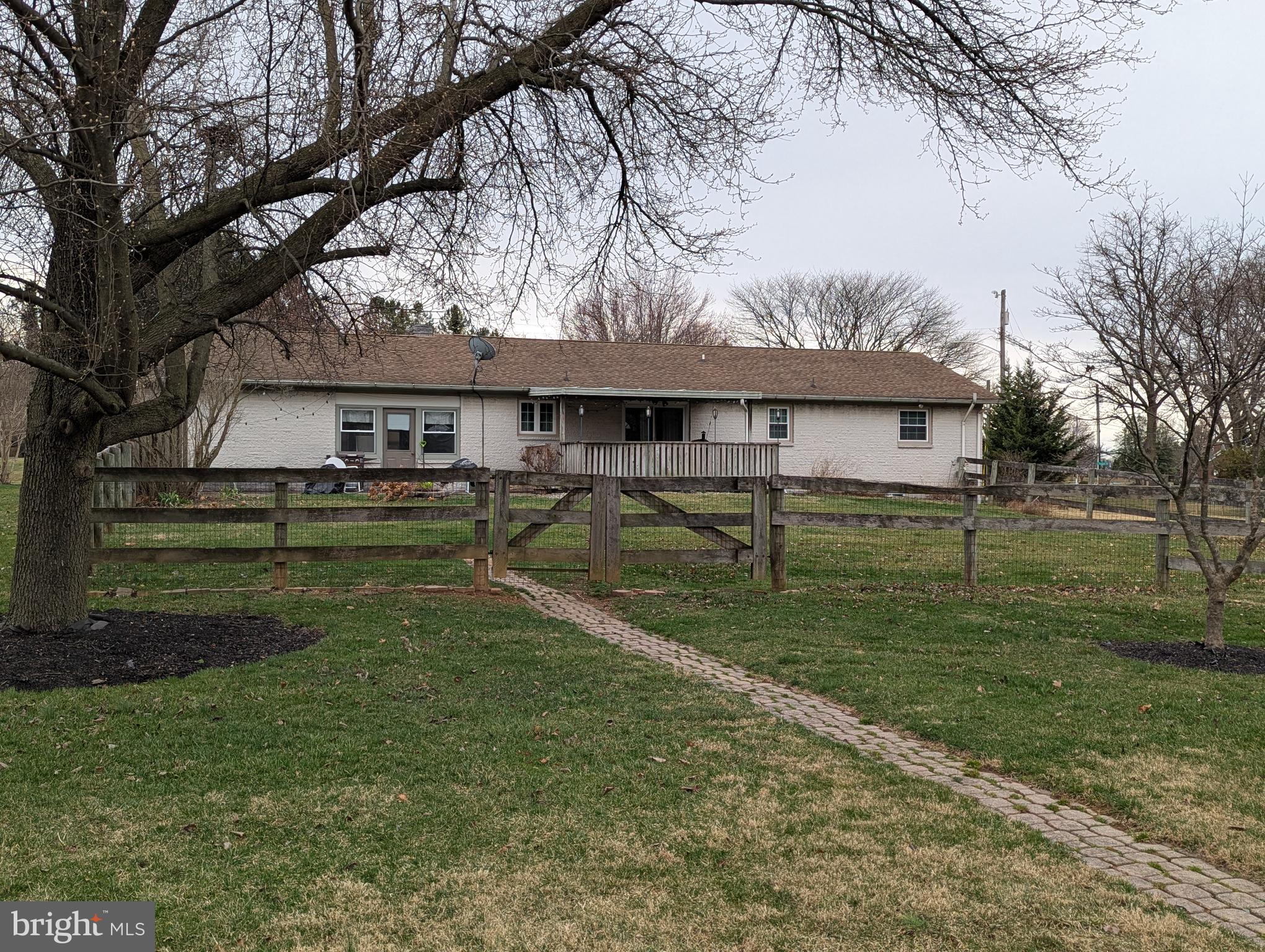 ORCHARD CIRCLE - Residential