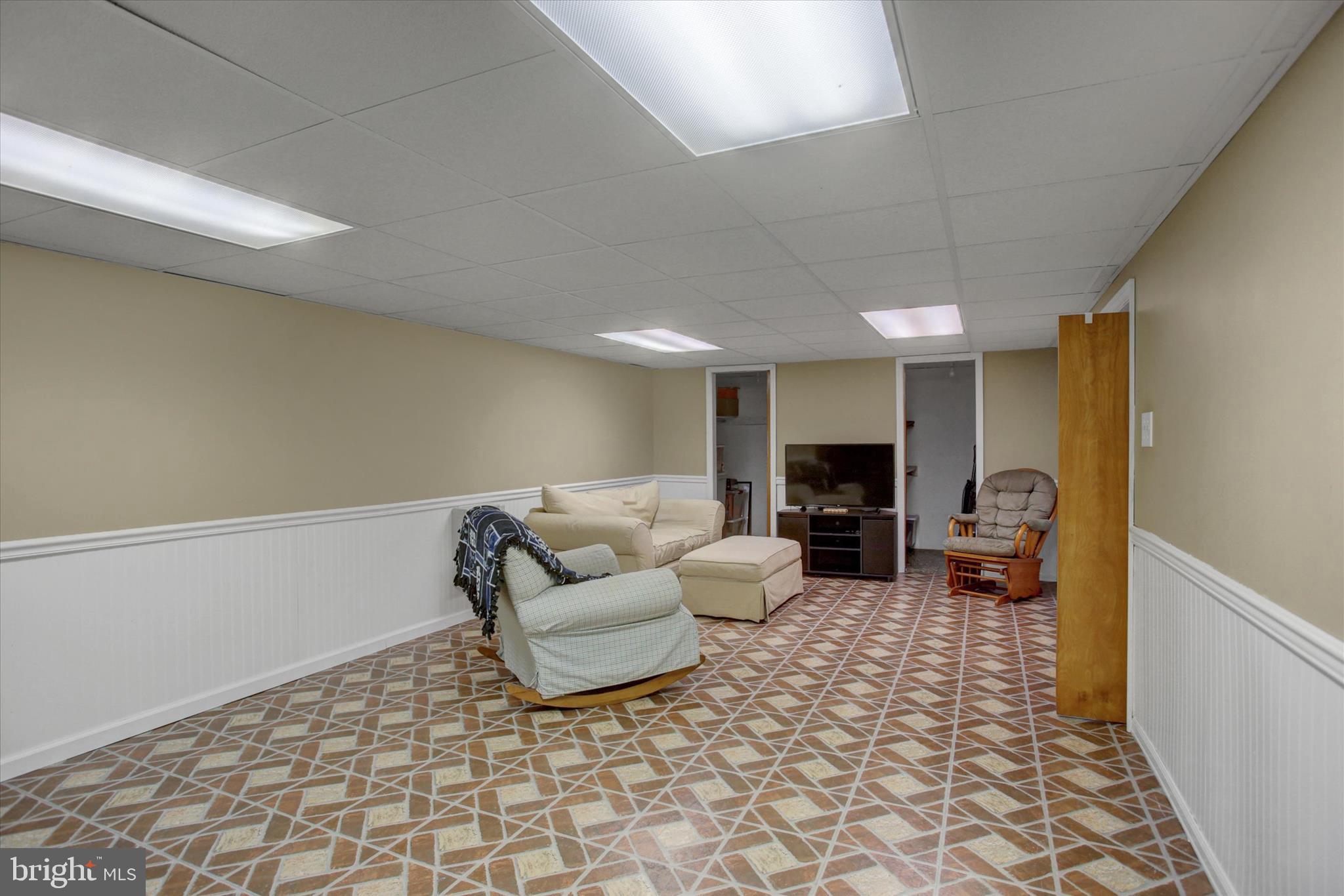 ORCHARD CIRCLE - Residential