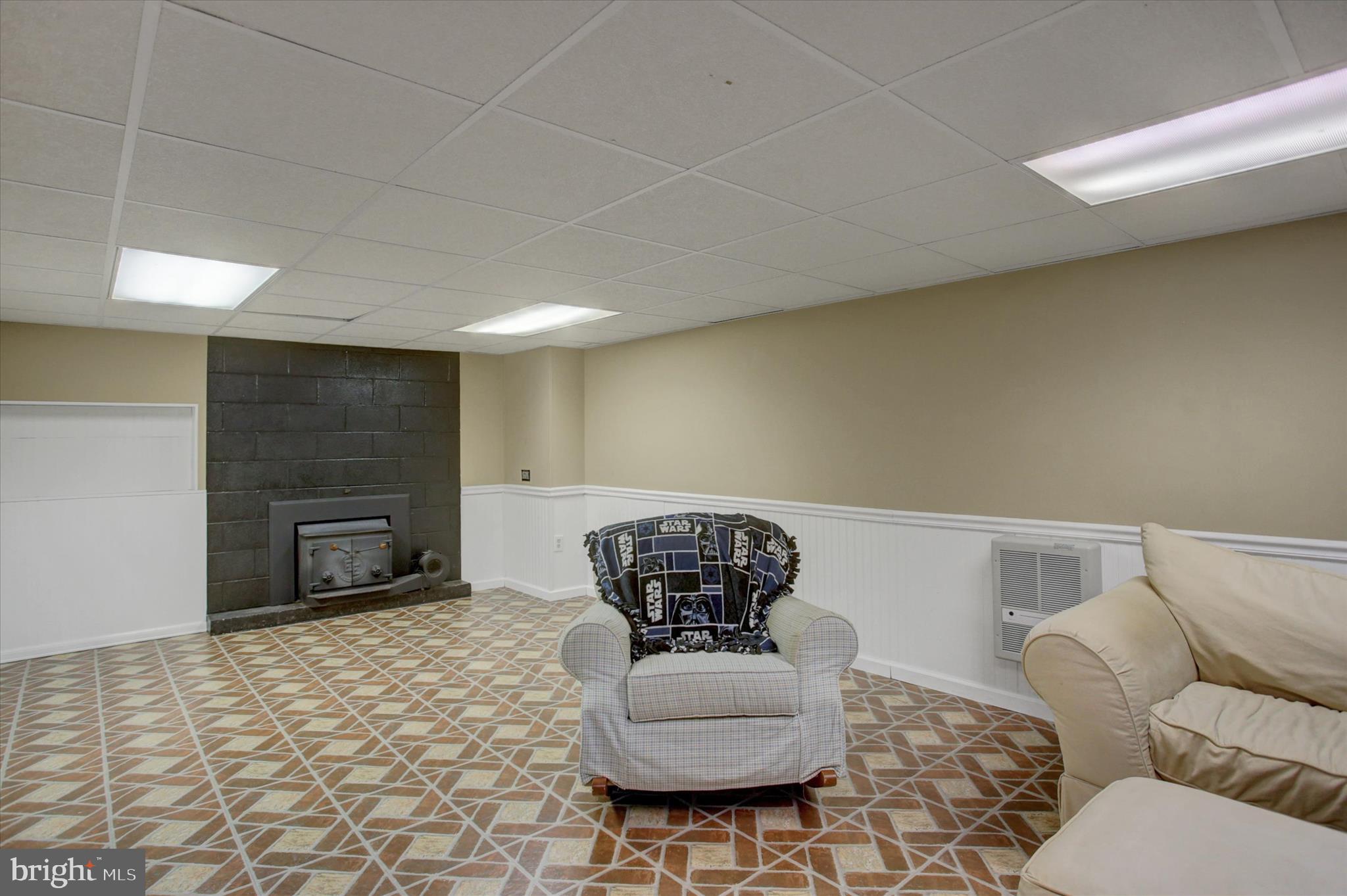 ORCHARD CIRCLE - Residential