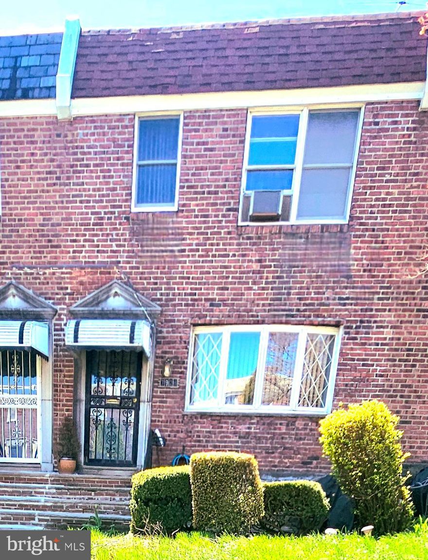 You have landed on the most Amazing Opportunity!! Wonderful Fixer-Upper with Great Potential 
Calling all DIY enthusiasts and savvy investors! This three-bedroom home is bursting with potential and ready for someone with vision to bring it back to life. Your new home will be in a quiet neighborhood and Great Community,  this fixer-upper offers a great layout and solid bones – the perfect canvas for your dream renovation. Start painting your picture now!
Enjoy the added bonus of a finished basement, complete with a functioning powder room, offering additional living space, a home office or AirBnB.

With a little TLC, this property could truly shine. Whether you're looking to flip, rent, or create your forever home, the opportunity is here.

Additional Features:
Cheltenham Mall  within Walking Distance
Route 309 to the Turnpike just minutes away
Great restaurants and Shops  in nearby Glenside, Abington or Willow Grove
This home is priced to sell and won't last long. Bring your imagination and schedule your showing today!