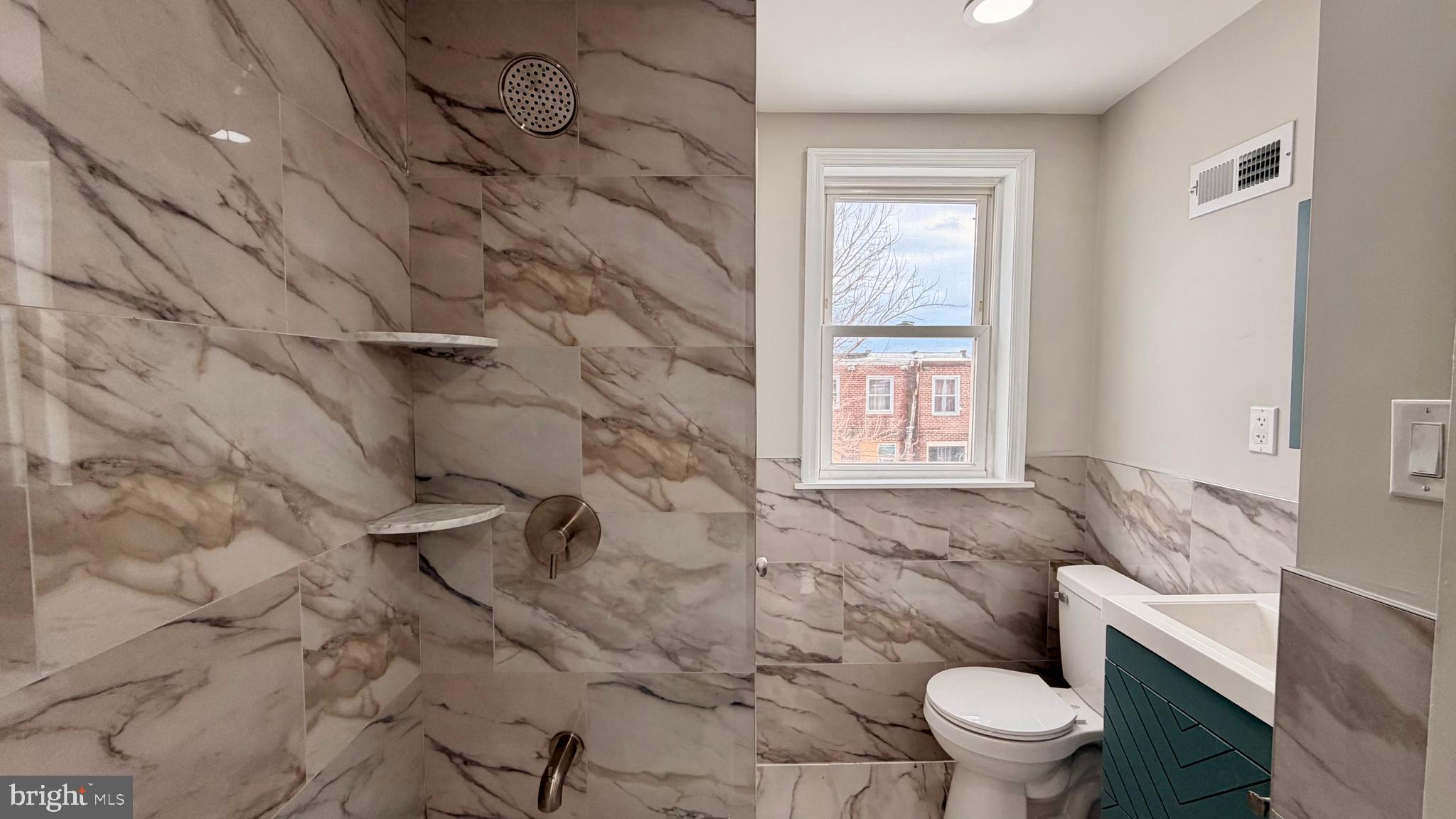 PHILADELPHIA - Residential