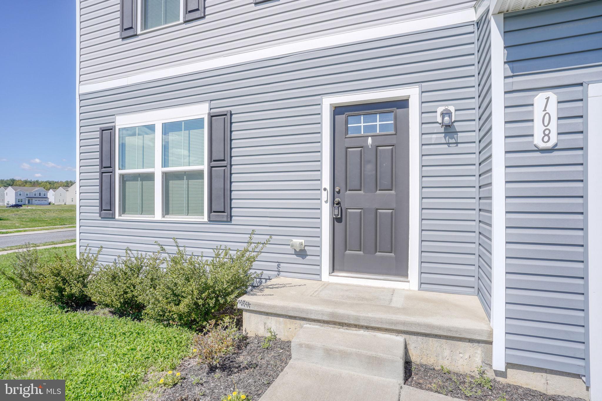 STONINGTON - Residential