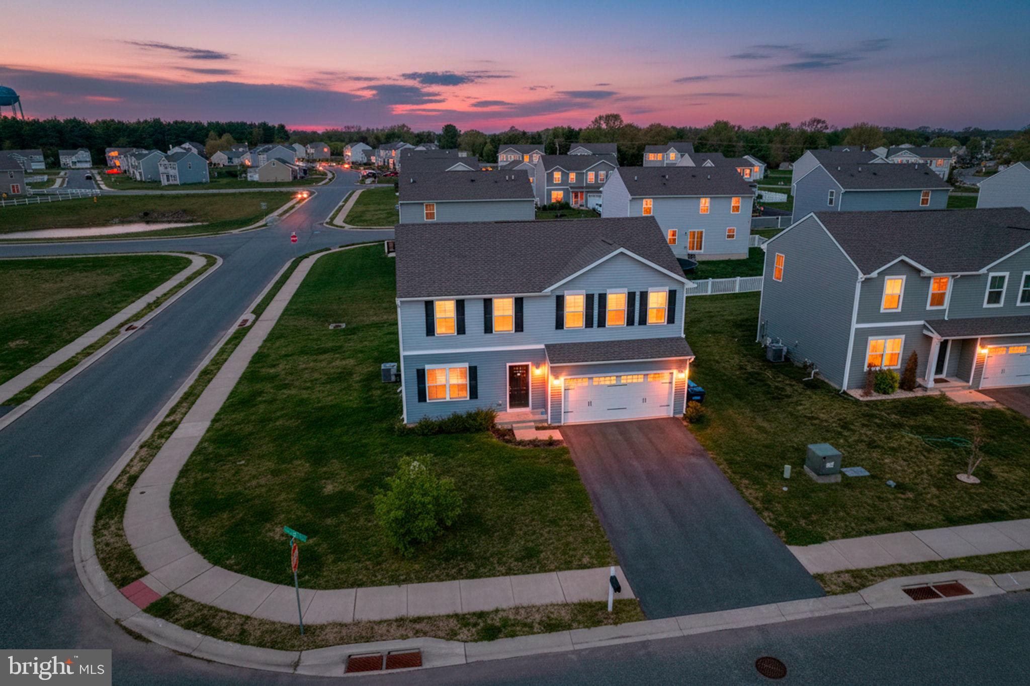 STONINGTON - Residential