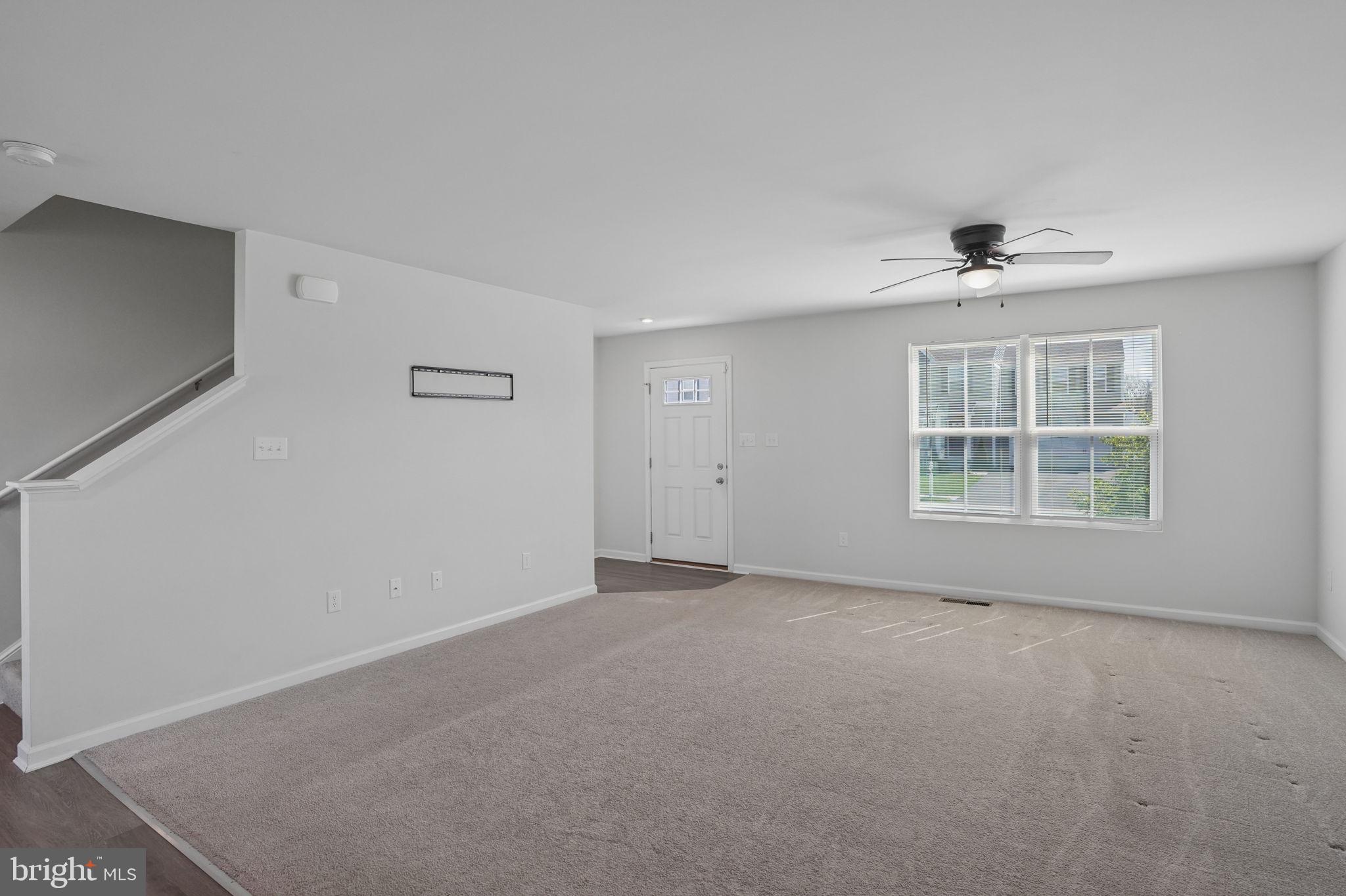 STONINGTON - Residential