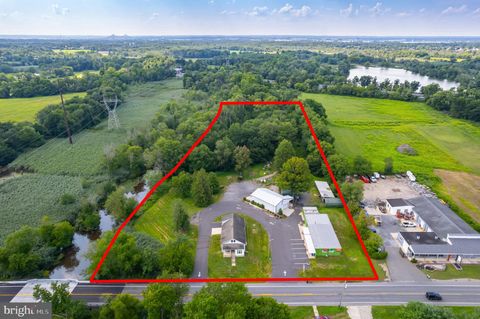 659 SWEDESBORO ROAD GIBBSTOWN NJ 08027