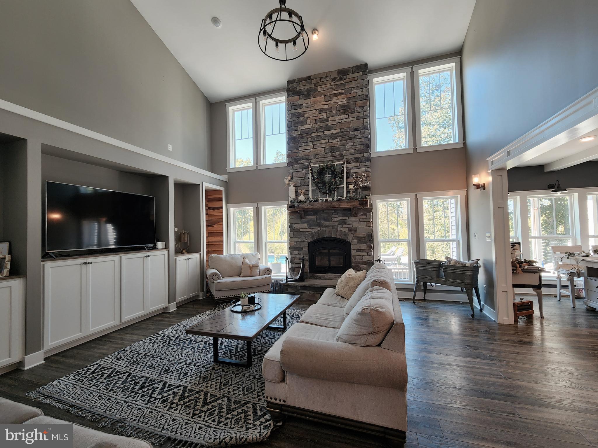 APPLE JACK ESTATES - Residential