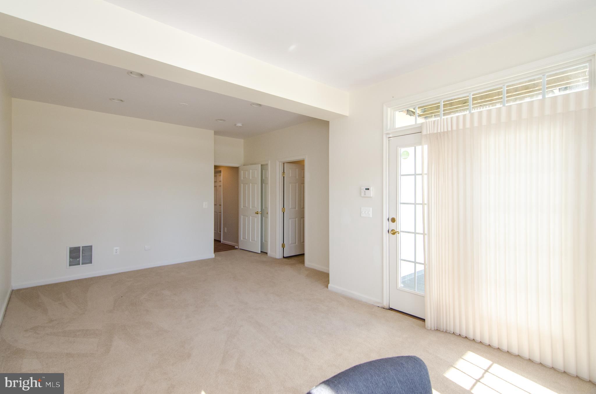 MONROE POINT - Residential