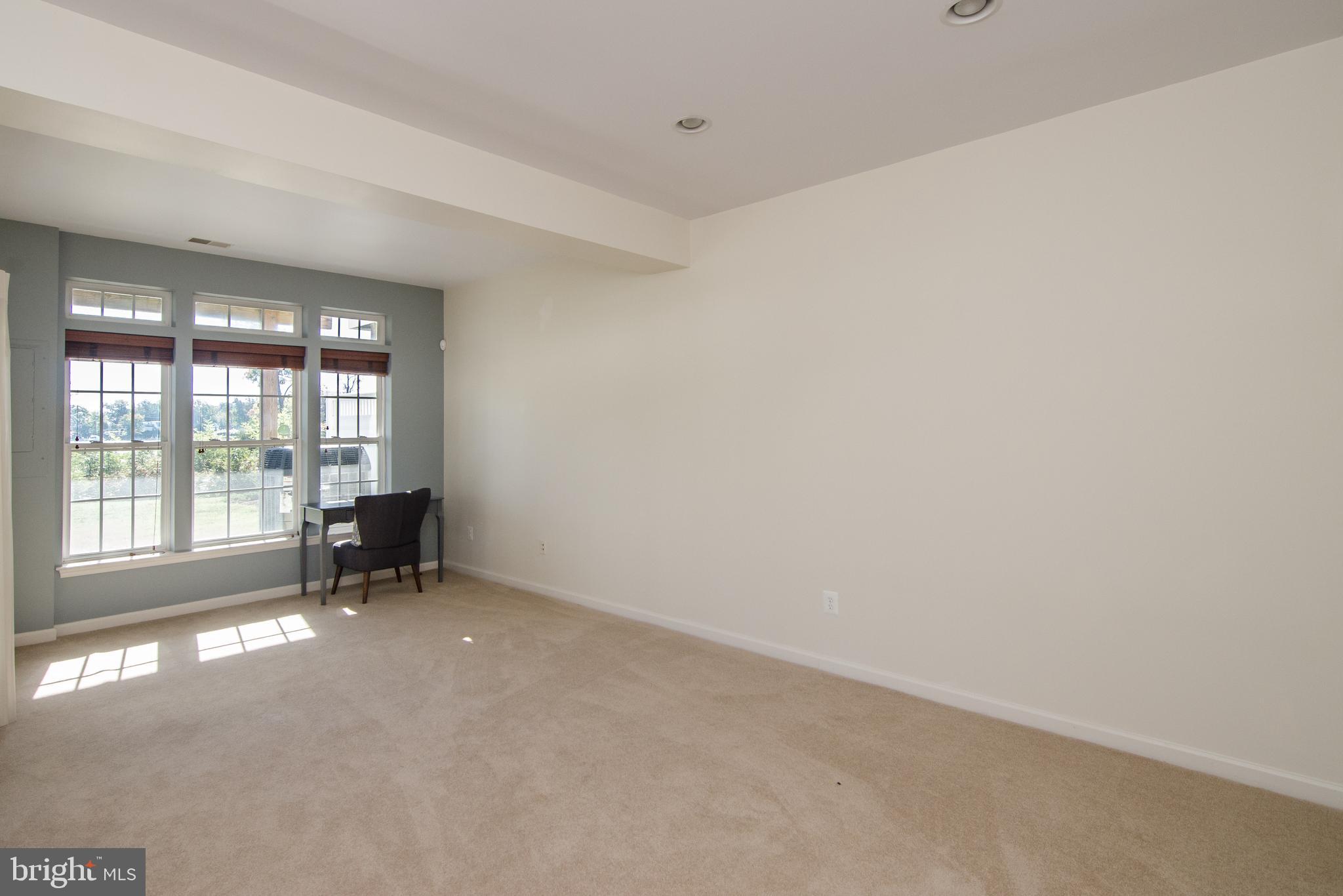 MONROE POINT - Residential