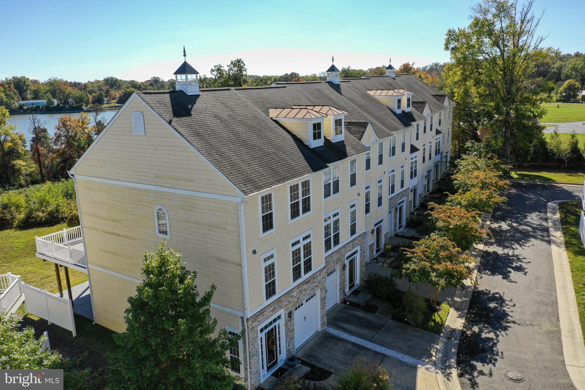 MONROE POINT - Residential