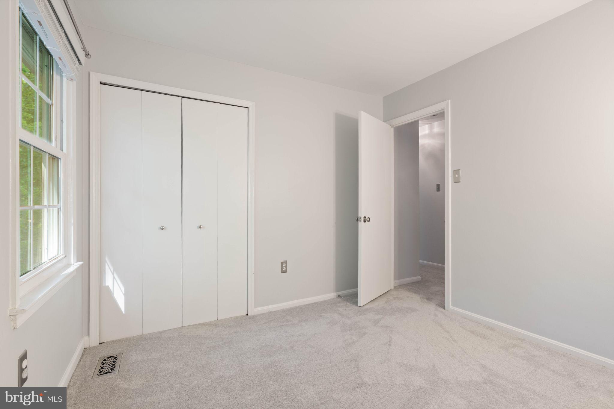 BURKE CENTRE - Residential